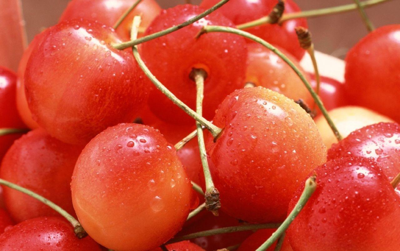 Fresh cherries wallpaper. Fresh cherries