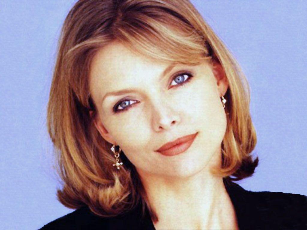 Michelle Pfeiffer. Actors & Actresses (A E) Color