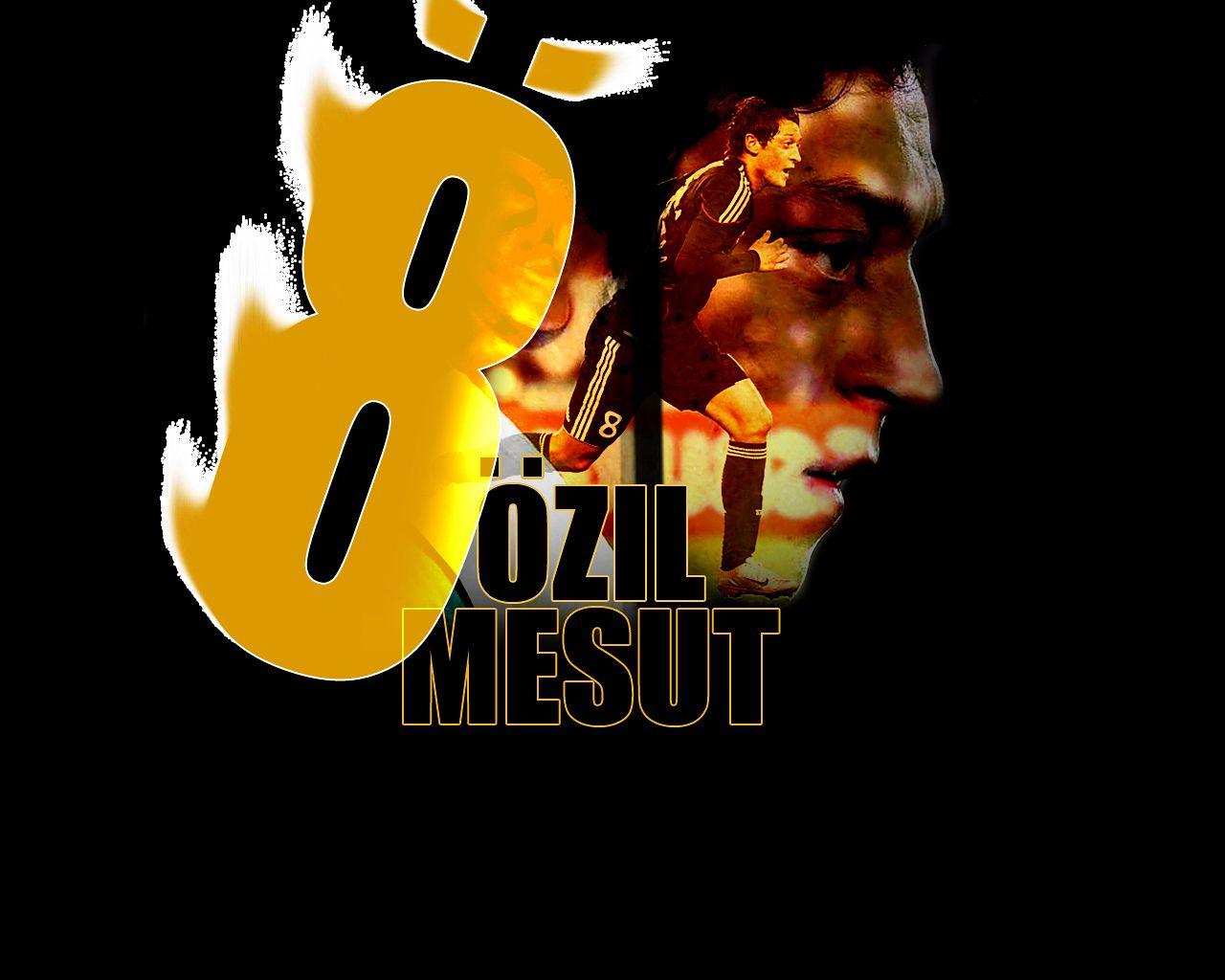 Photo - Mesut Ozil Germany 8 Uniform Number