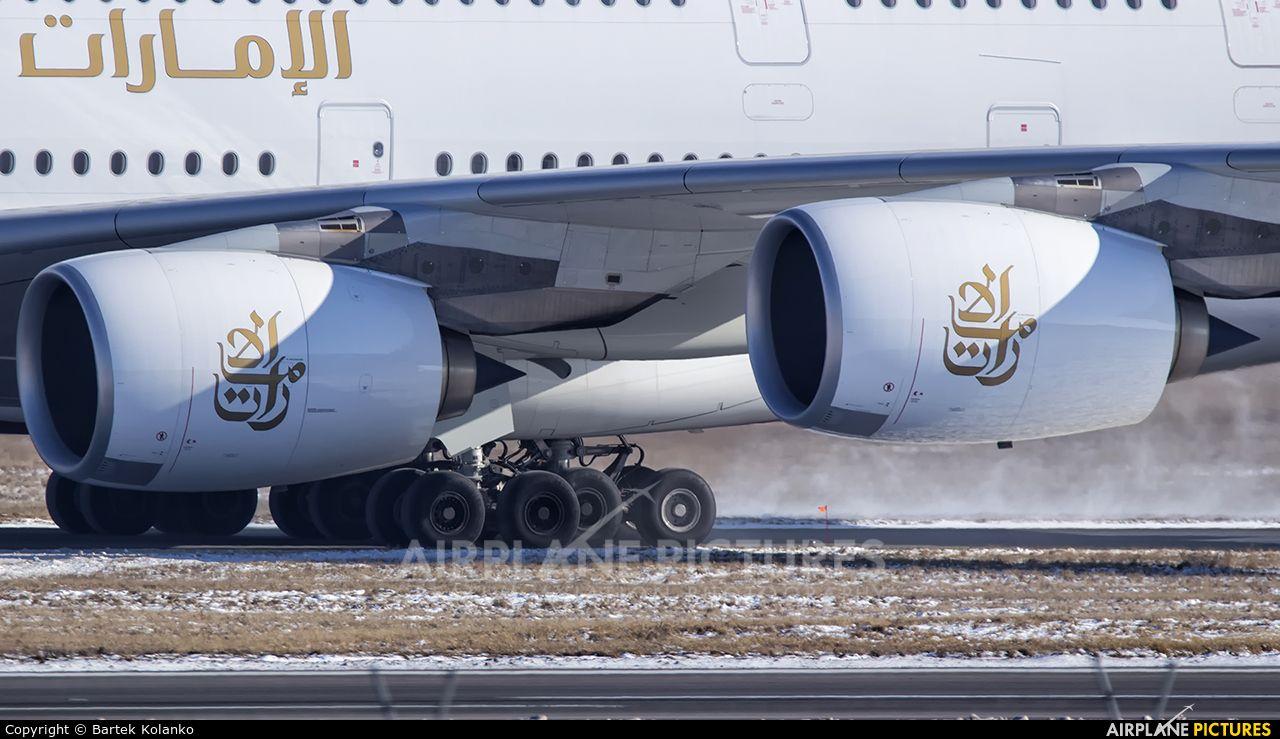 Airbus A380 Photo