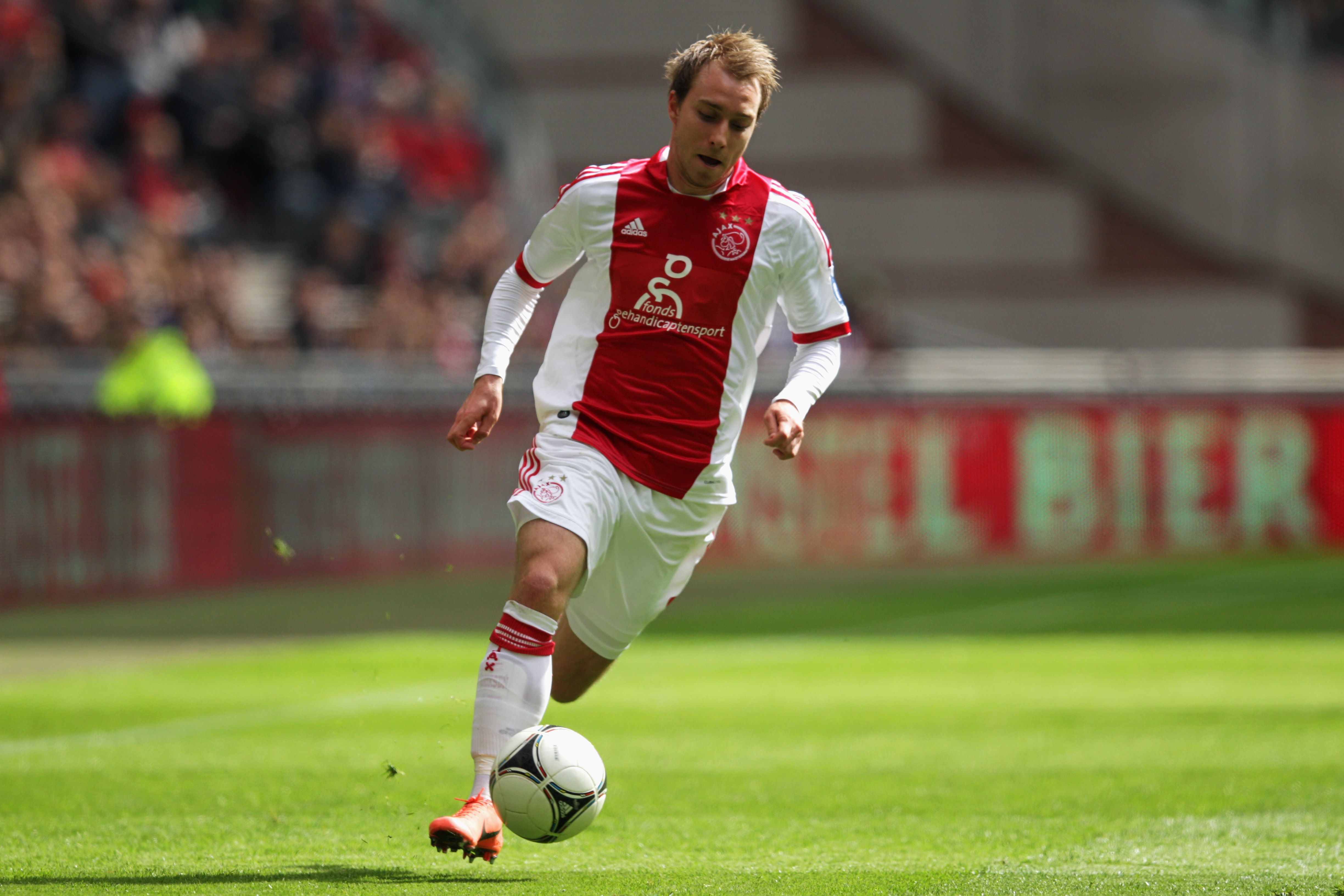 Agent: Eriksen should snub Premier League and stay at Ajax