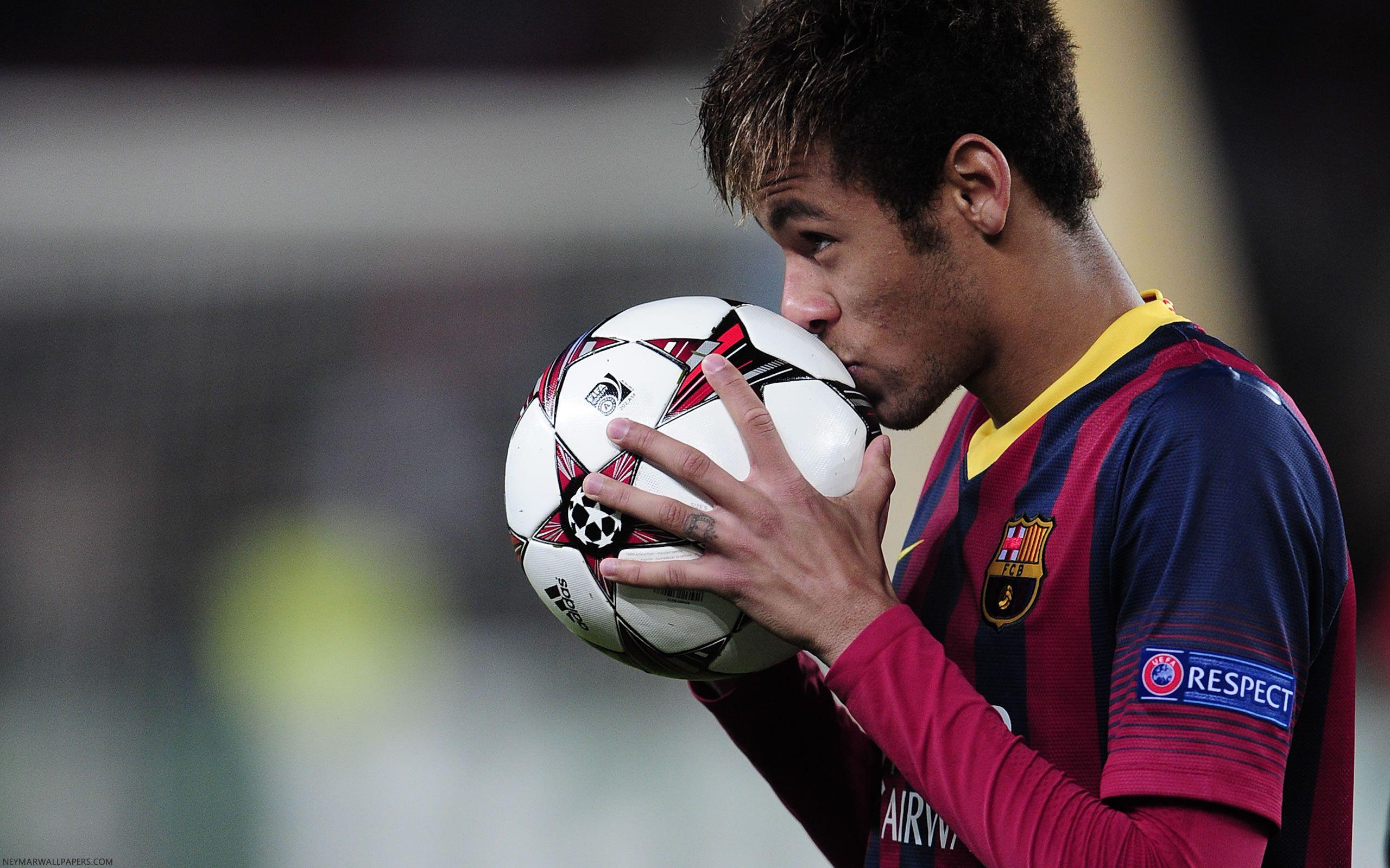 Neymar kissing ball wallpaper