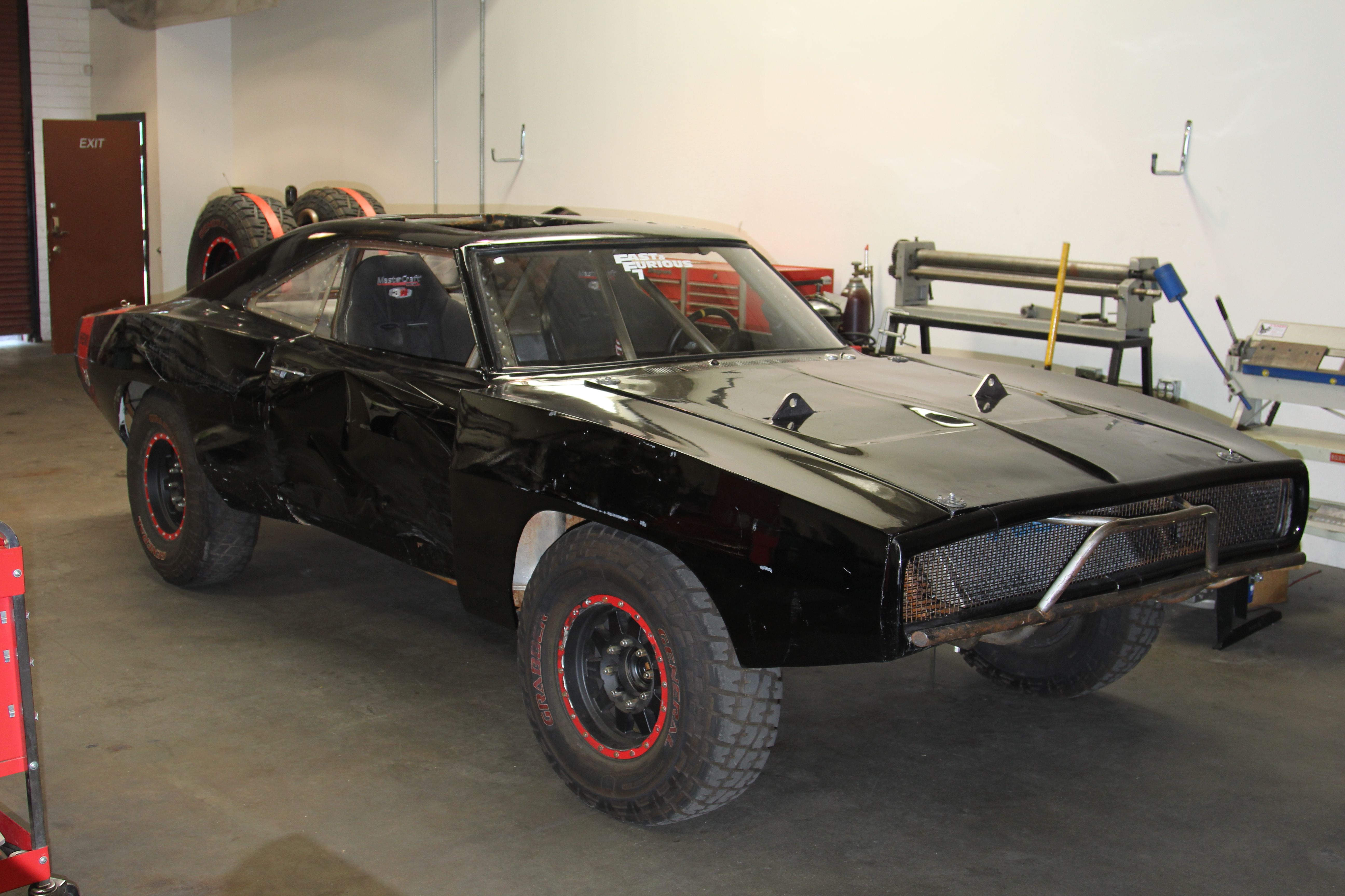 Furious 7 Features An Off Road Dodge Charger And It's Wicked