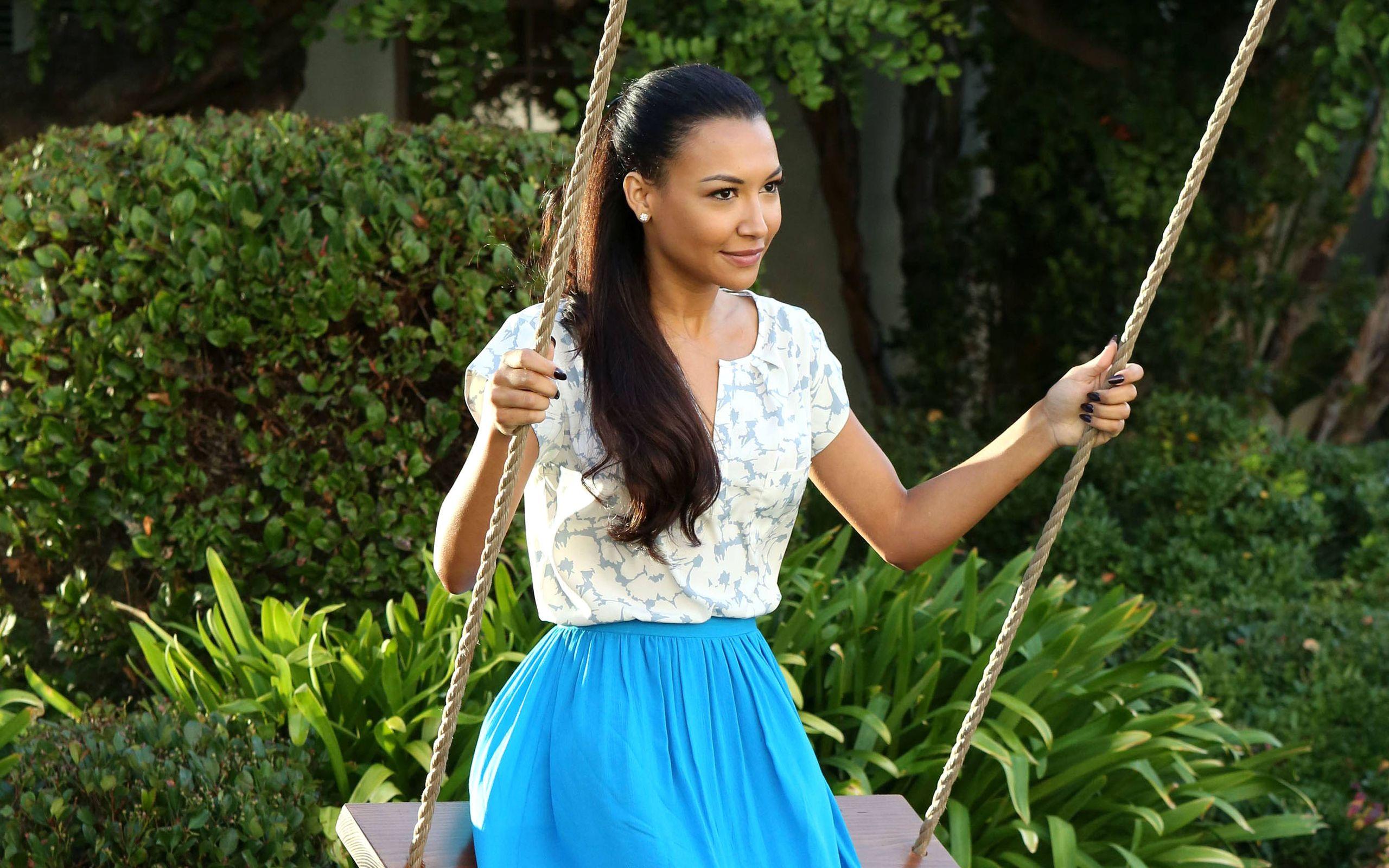 Naya Rivera HD Wallpaper