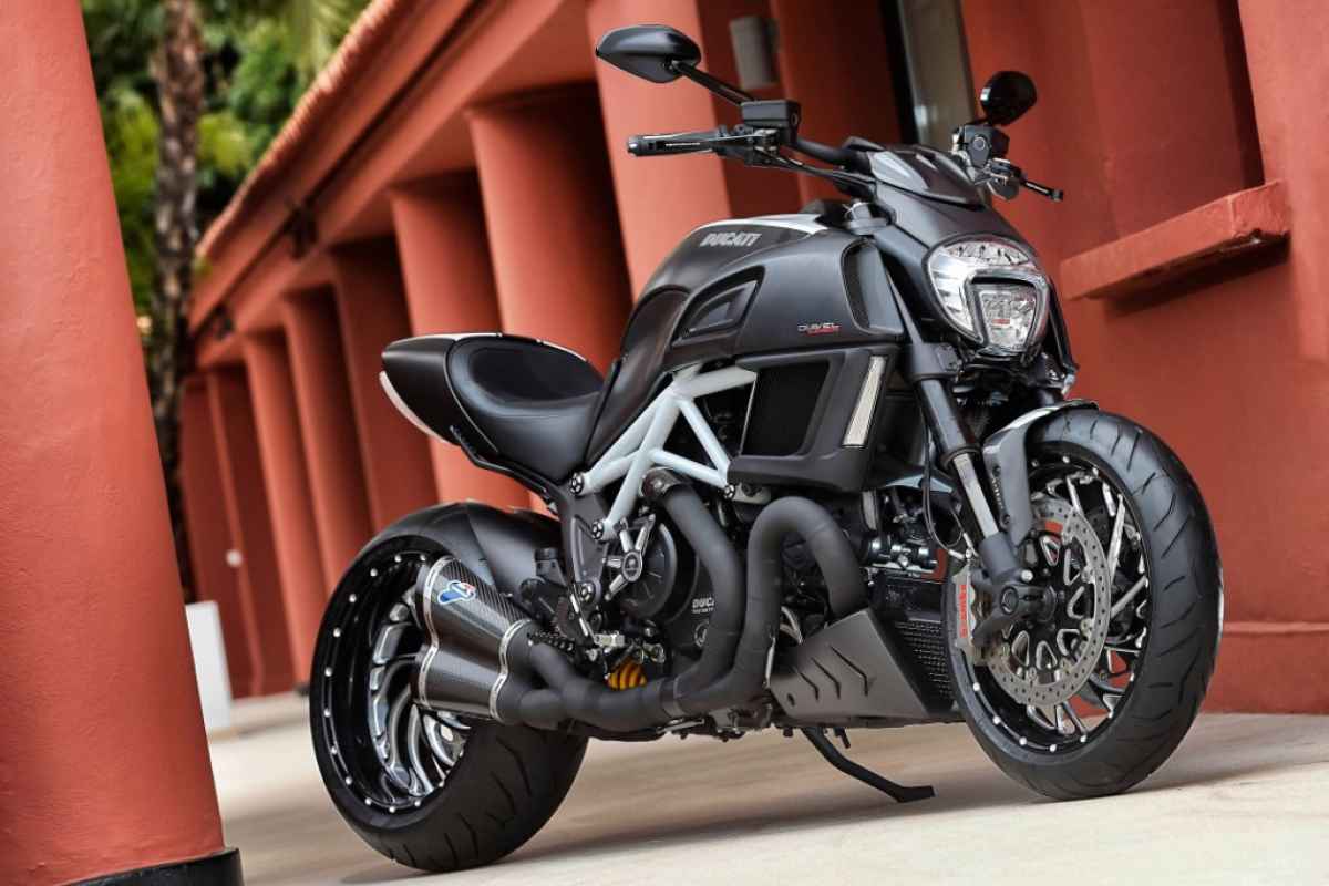 ducati diavel exhaust