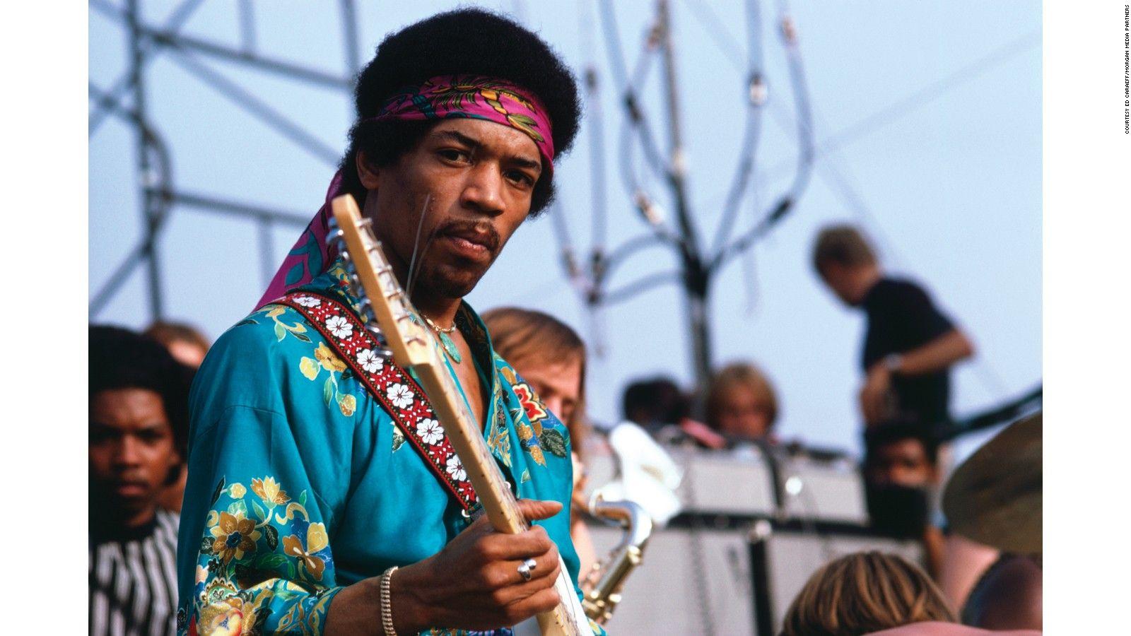 The story behind Jimi Hendrix's most famous photo