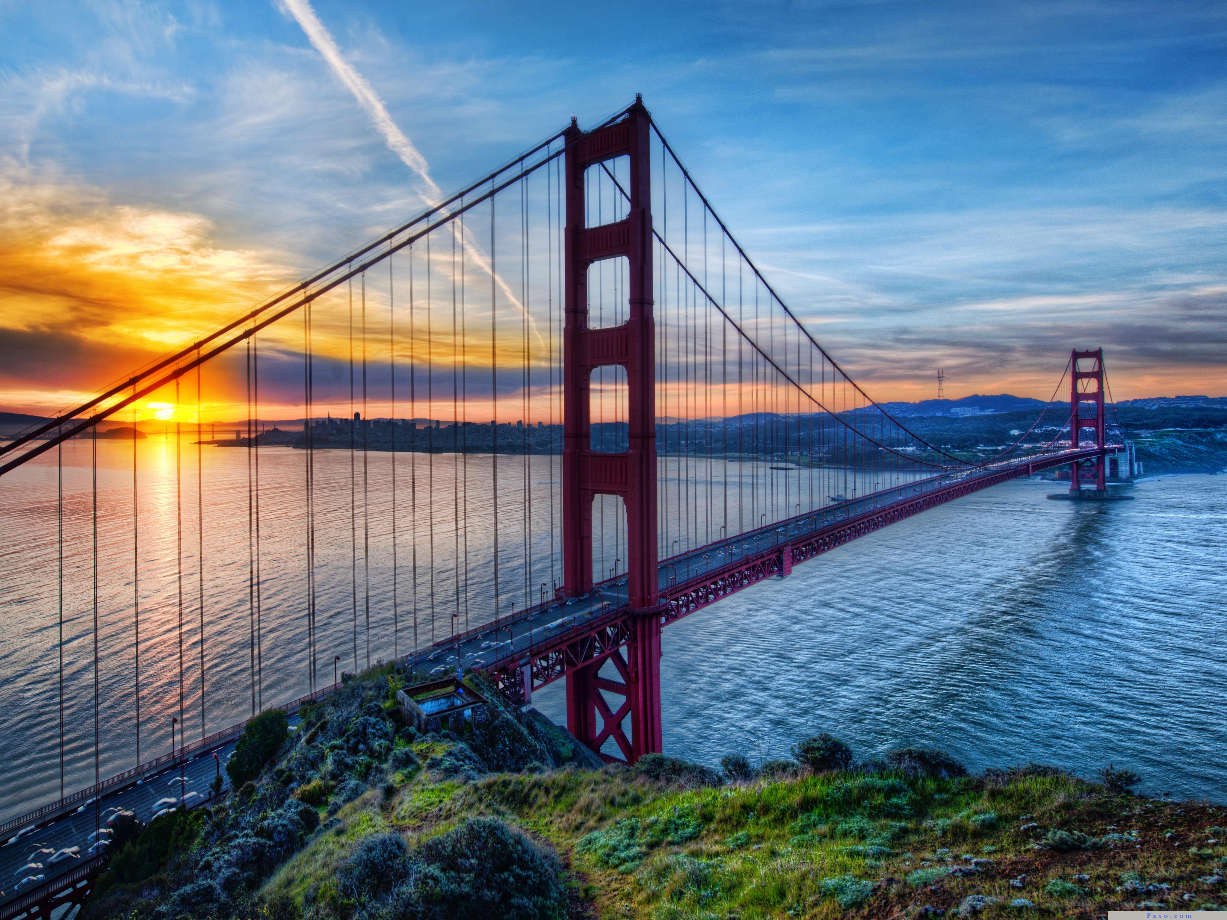 Sunrise At San Francisco Bridge