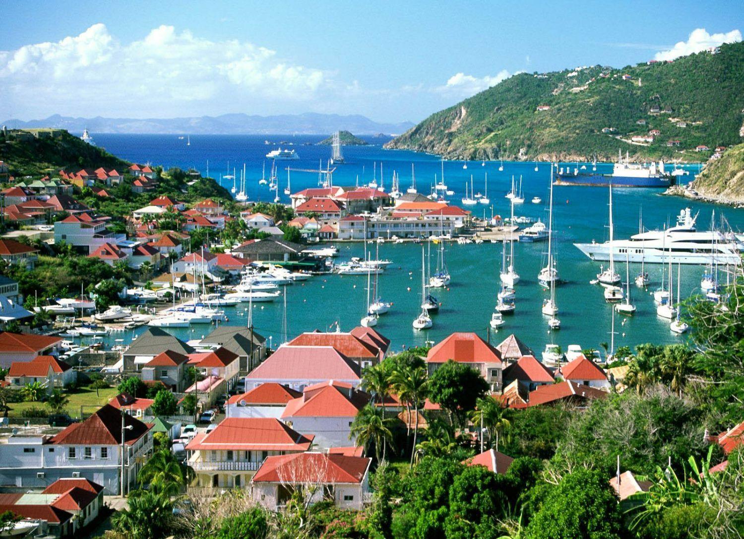 St. Martin Sint Maarten 2021 Travel Guide, Bars, & Events