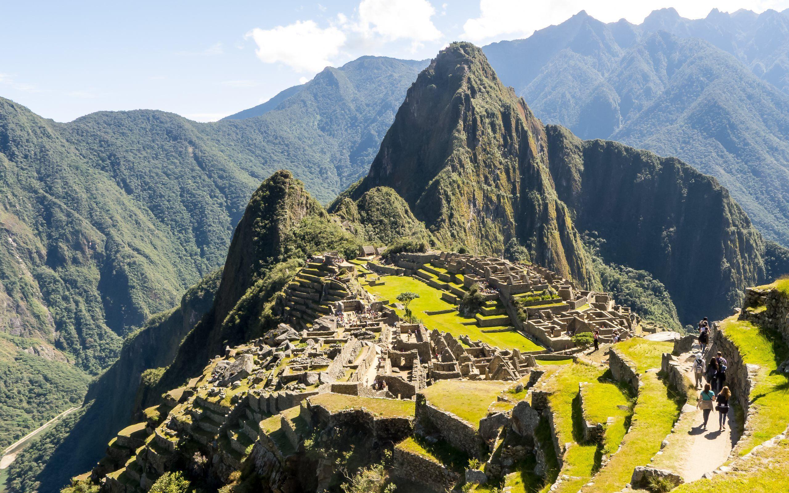 Machu Picchu Wallpaper Background