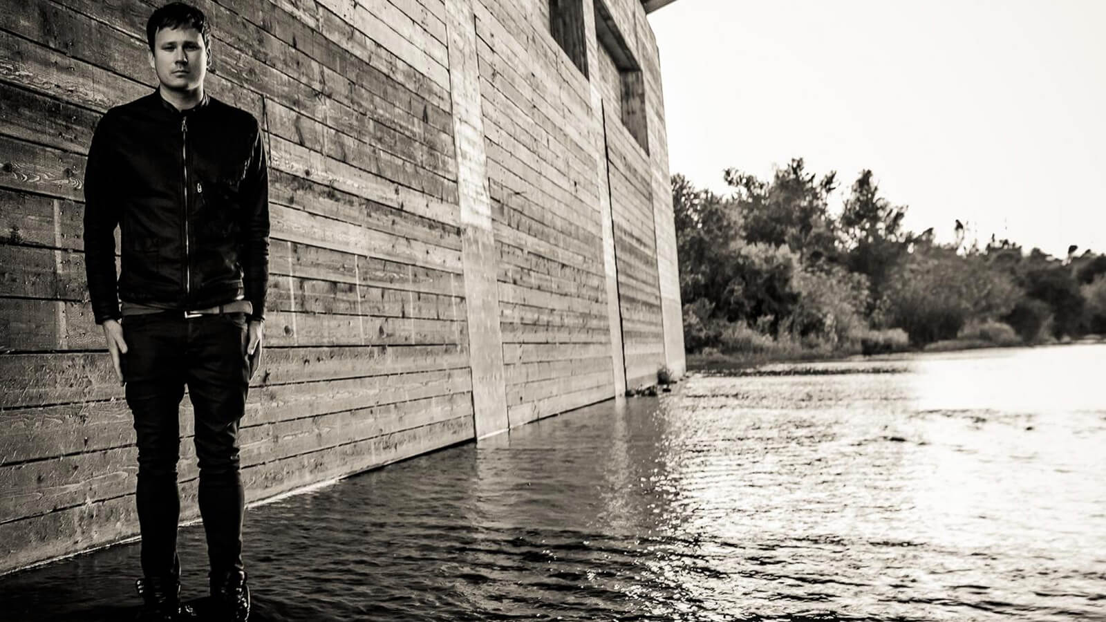 Tom DeLonge Wallpapers - Wallpaper Cave