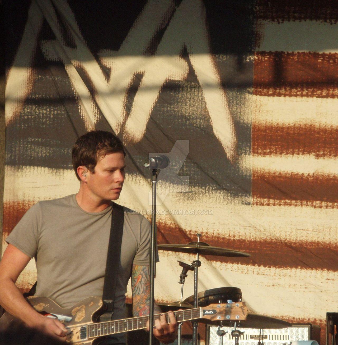 Tom DeLonge Wallpapers - Wallpaper Cave