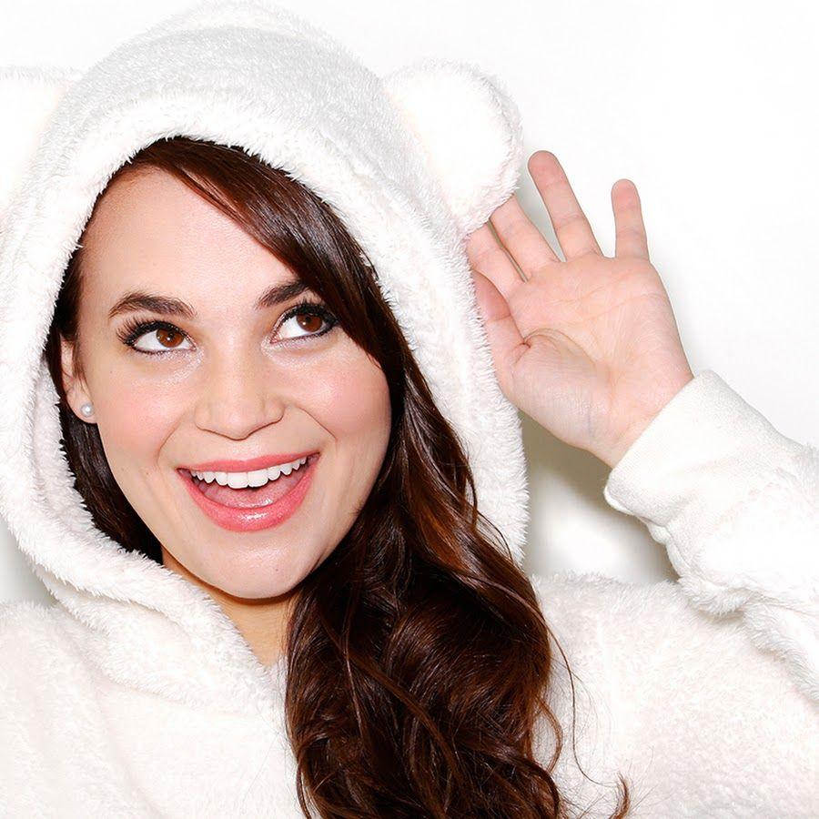 Who Is Your Female YouTube Twin?