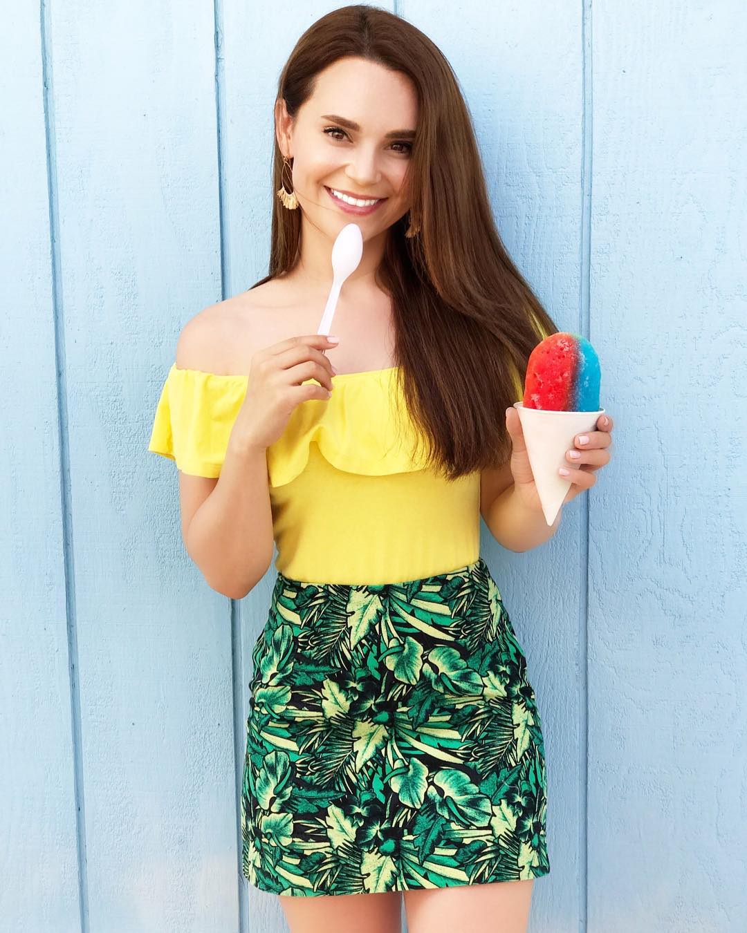 Rosanna Pansino on Instagram: “My outfit: Top and skirt