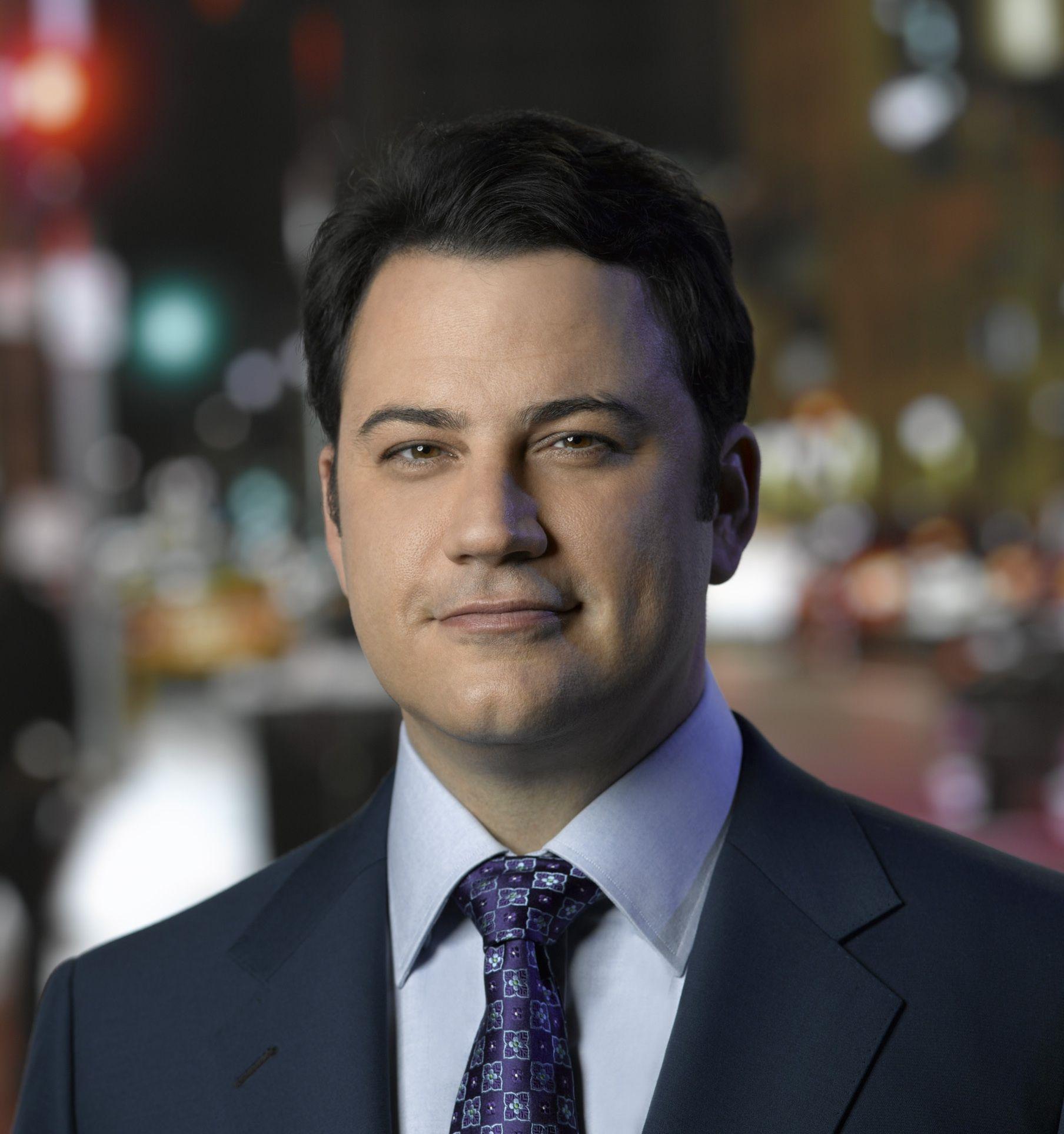 Jimmy Kimmel Signs New Two Year Deal With ABC For 'Jimmy Kimmel