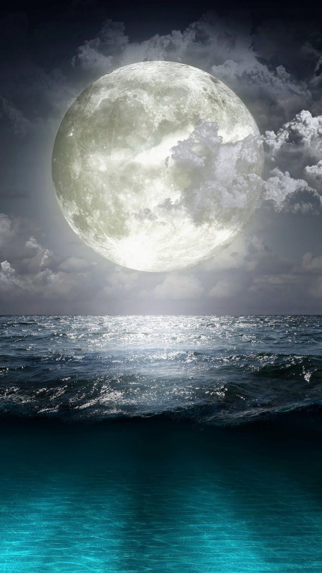 Super Moon Blue Ocean Android Wallpaper free download
