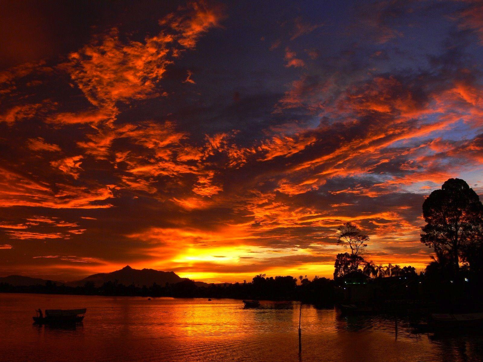 borneo malaysia. Malaysian Borneo Sunset. Magnificent N MALAYSIA