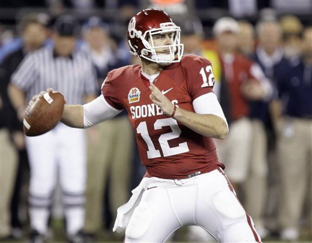Photo Gallery: Oklahoma vs. UConn (2011 Fiesta Bowl)