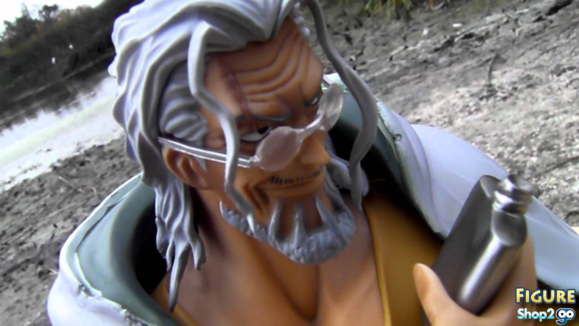 ONE PIECE: P.O.P. DX SILVERS RAYLEIGH BY MEGAHOUSE