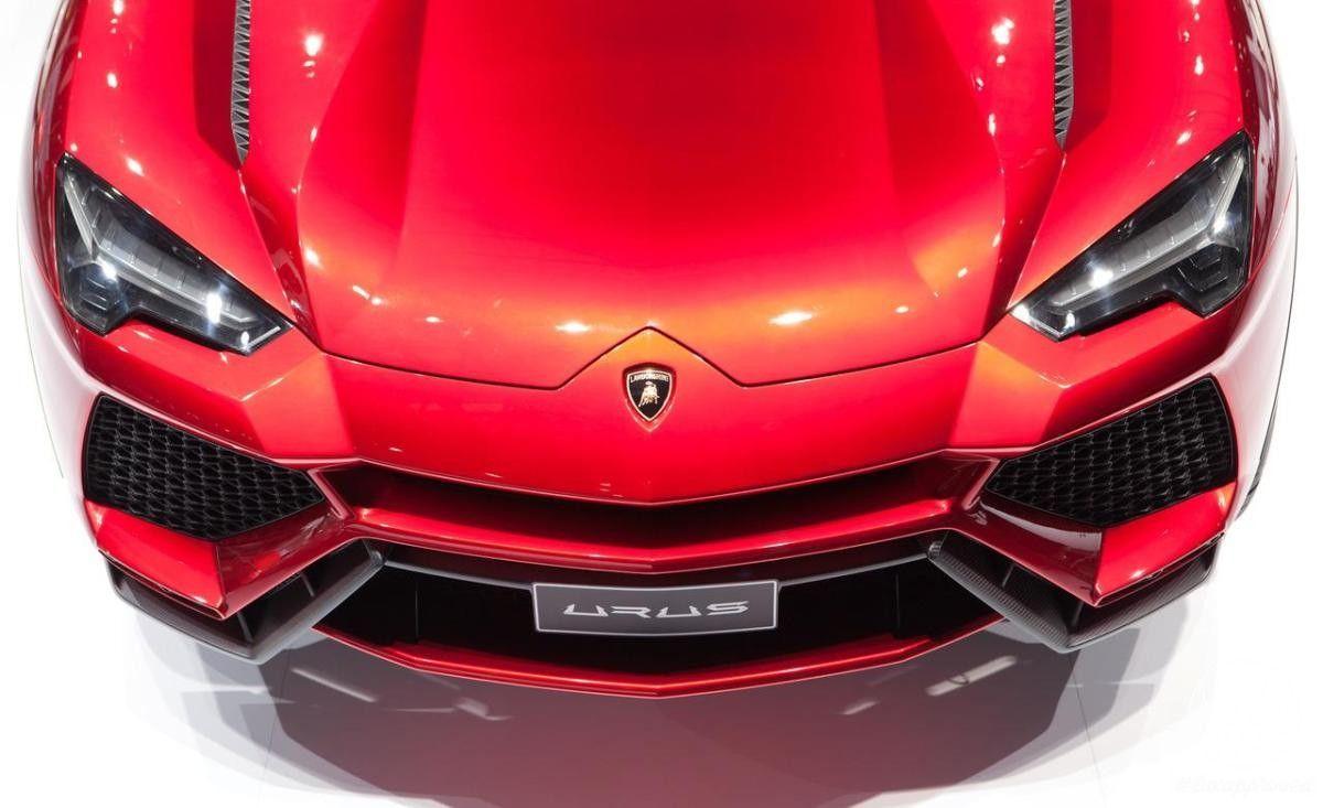 Lamborghini Urus HD Wallpaper