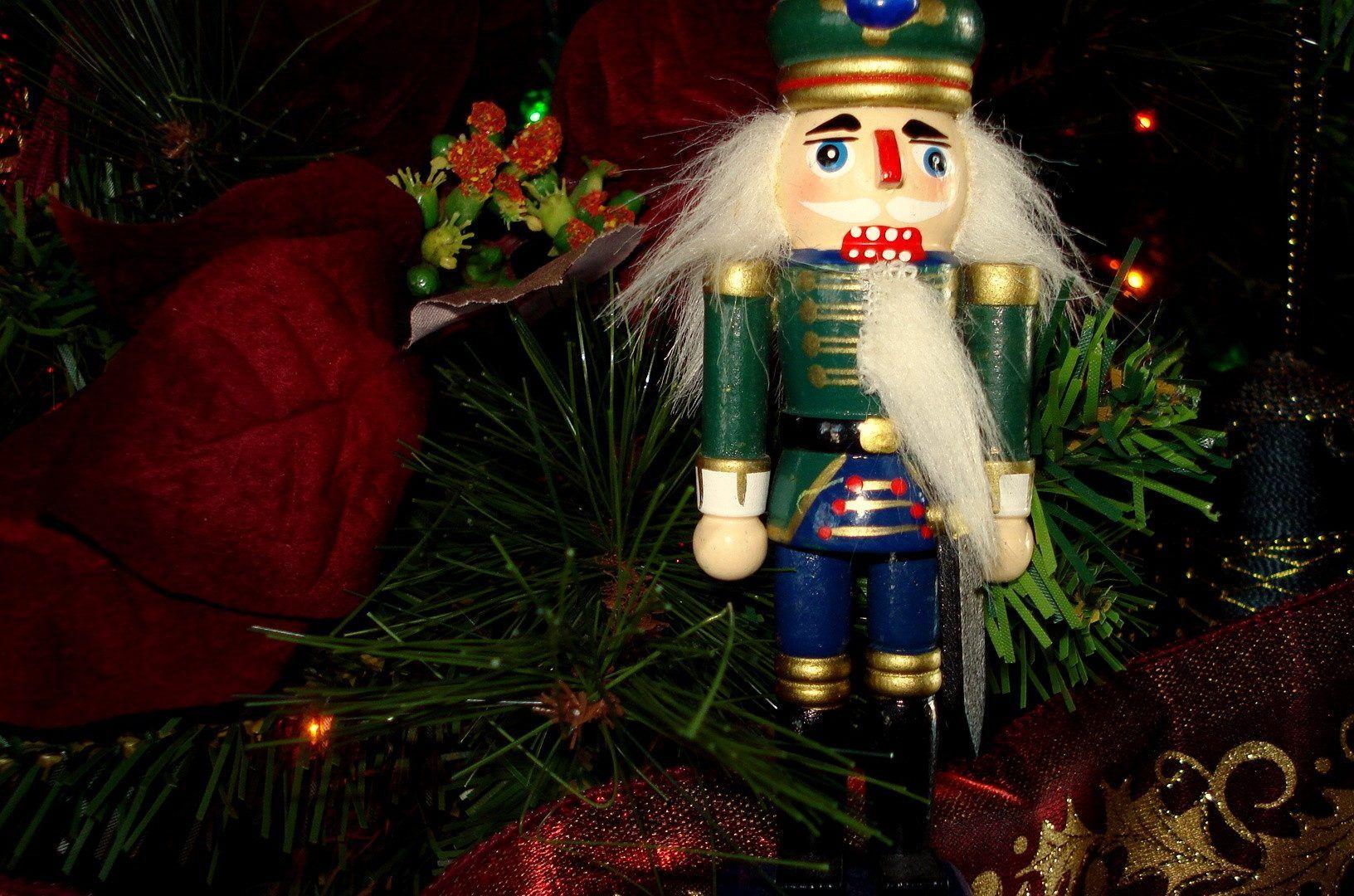 Winter: Nutcracker Mas Toys Ornaments Winter Animated Wallpaper