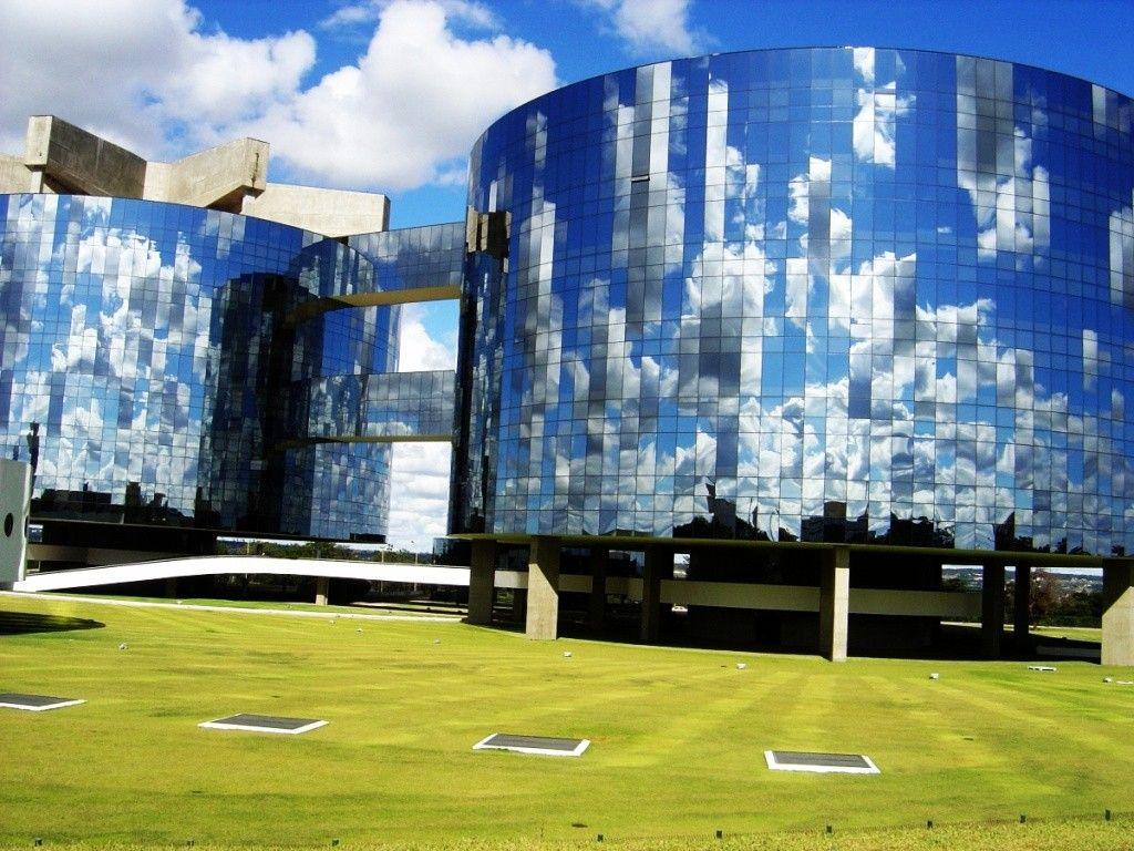 Modern: Brasilia Archiecture Brazil Modern Office Building