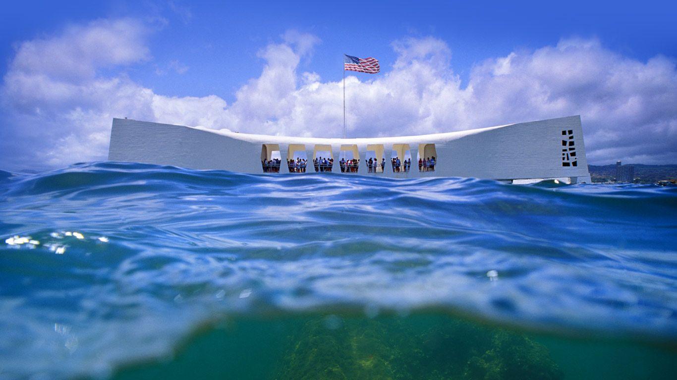 USS Arizona Memorial, Pearl Harbor, Hawaii wallpaper