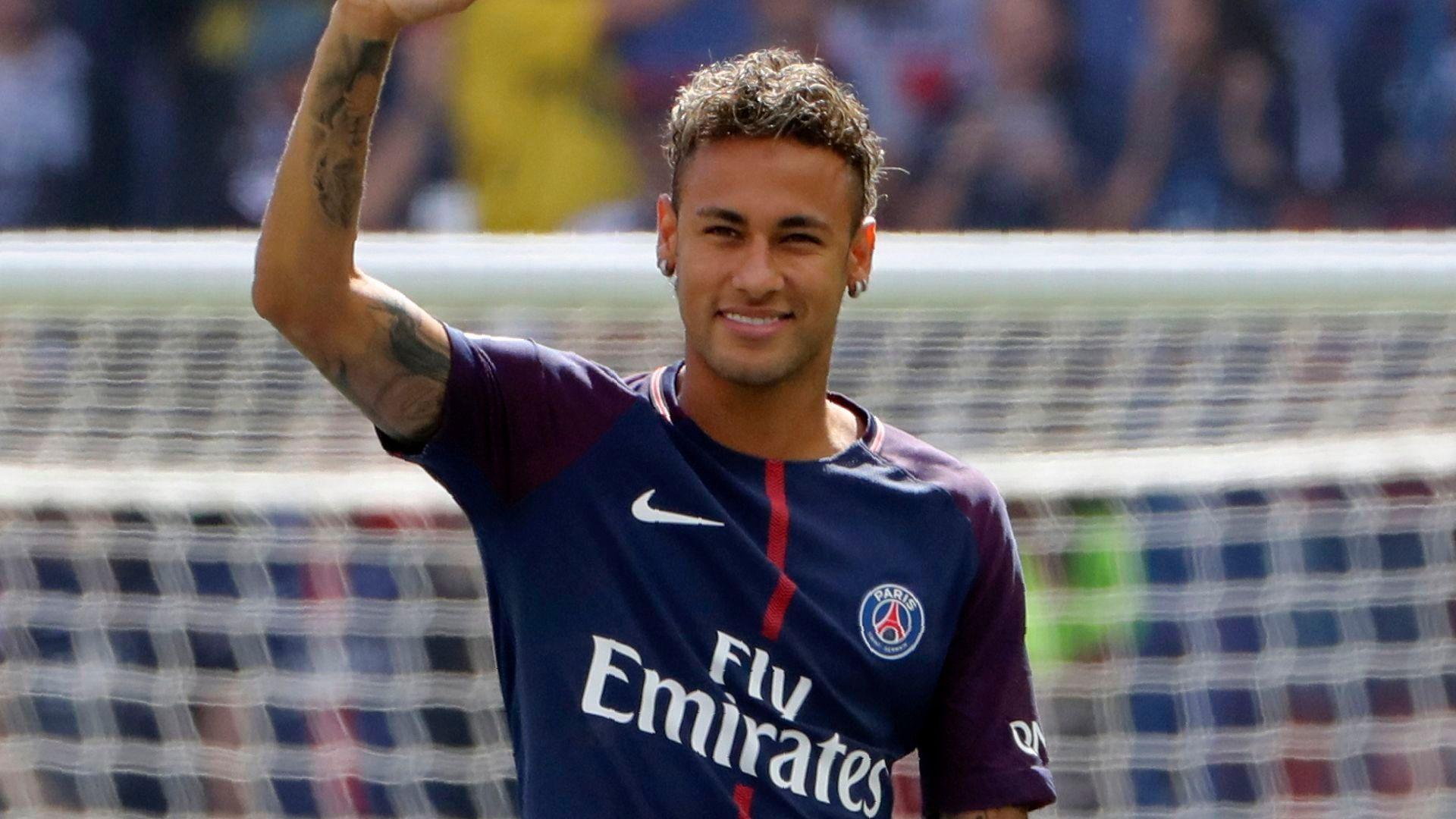 fans peuvent sortir le champagne pour Neymar