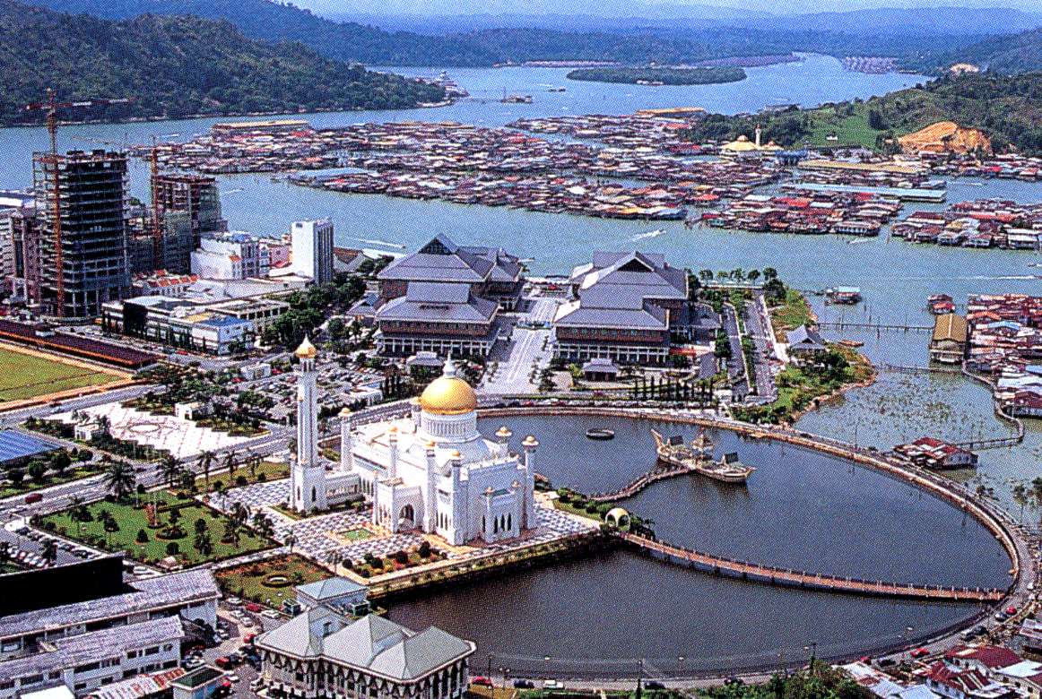 Brunei's capital, Bandar Seri Begawan. Asia, Southeast Kaakkois