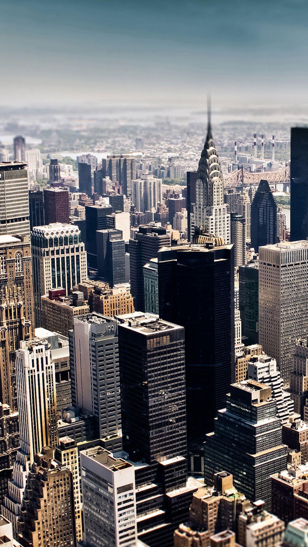 Wallpaper of the week: cityscape