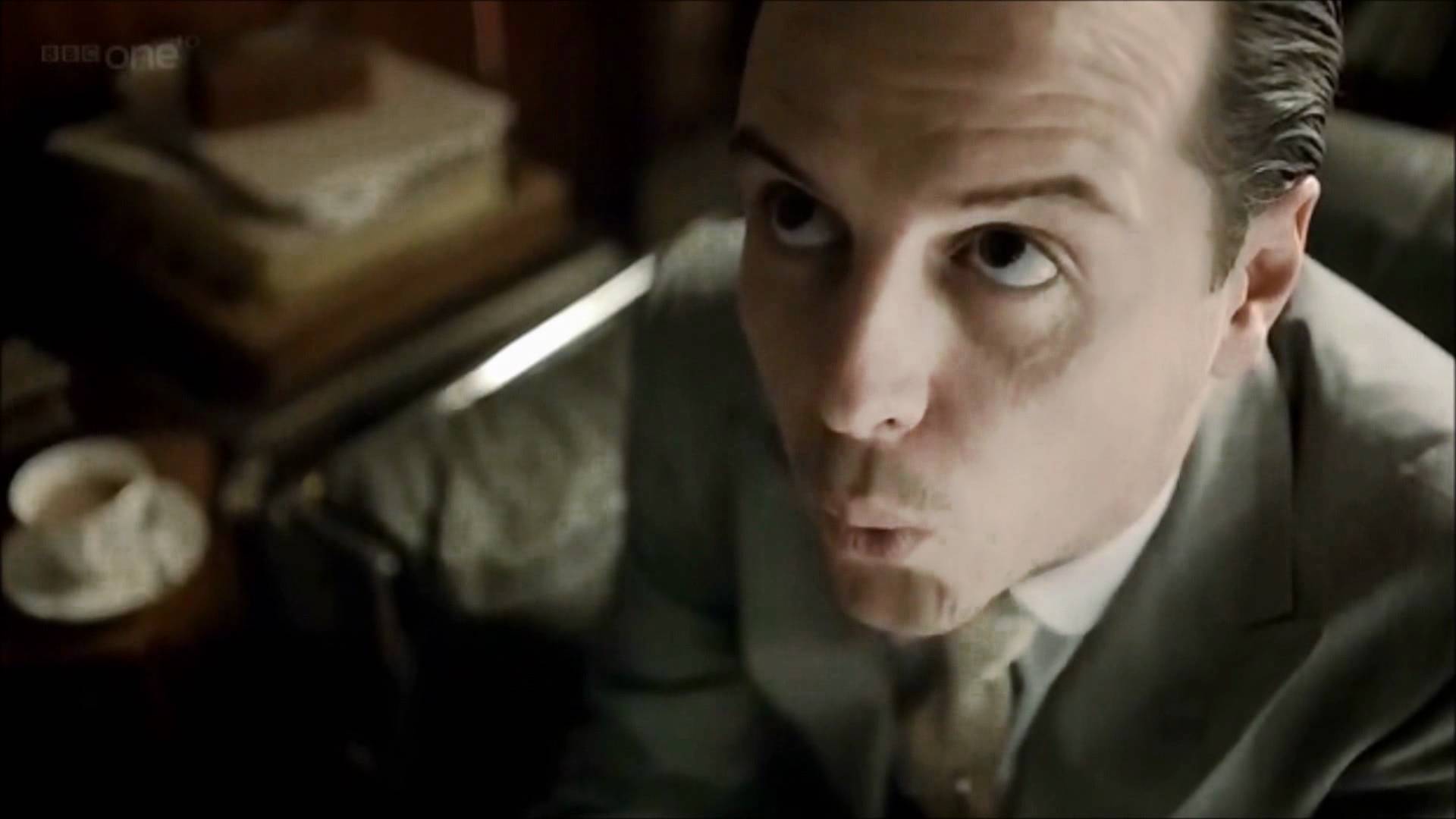 Sherlock bbc's Poker Face.wmv
