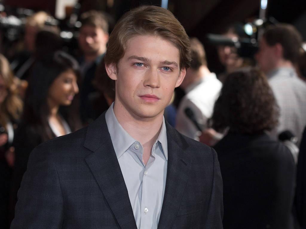 Joe Alwyn Wallpapers - Wallpaper Cave