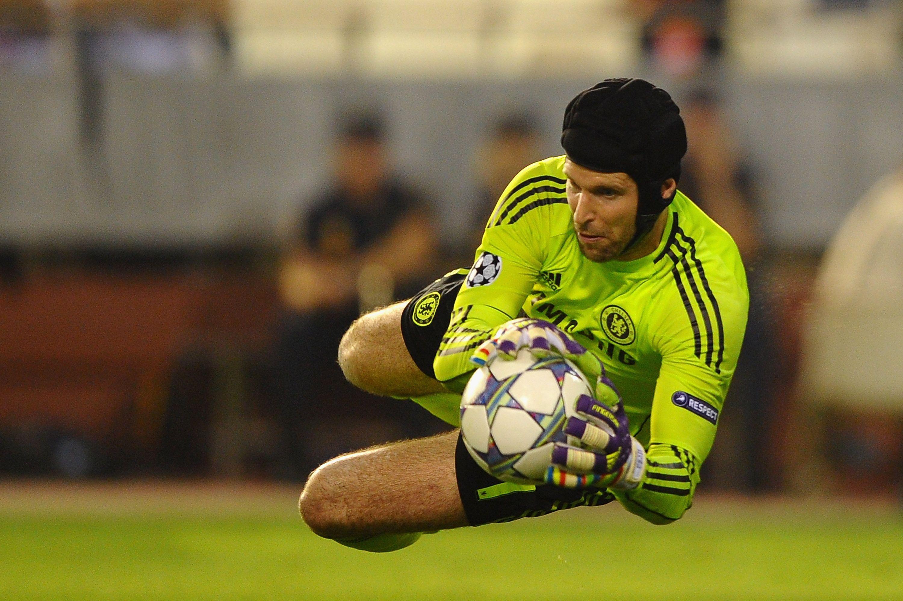 Chelsea goalkeeper Petr Cech's agent says no contact made with AS