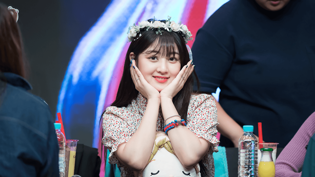 Jihyo Feet 귀국한 트와이스 멤버들 공항사진 인스티즈 Instiz 인티포털