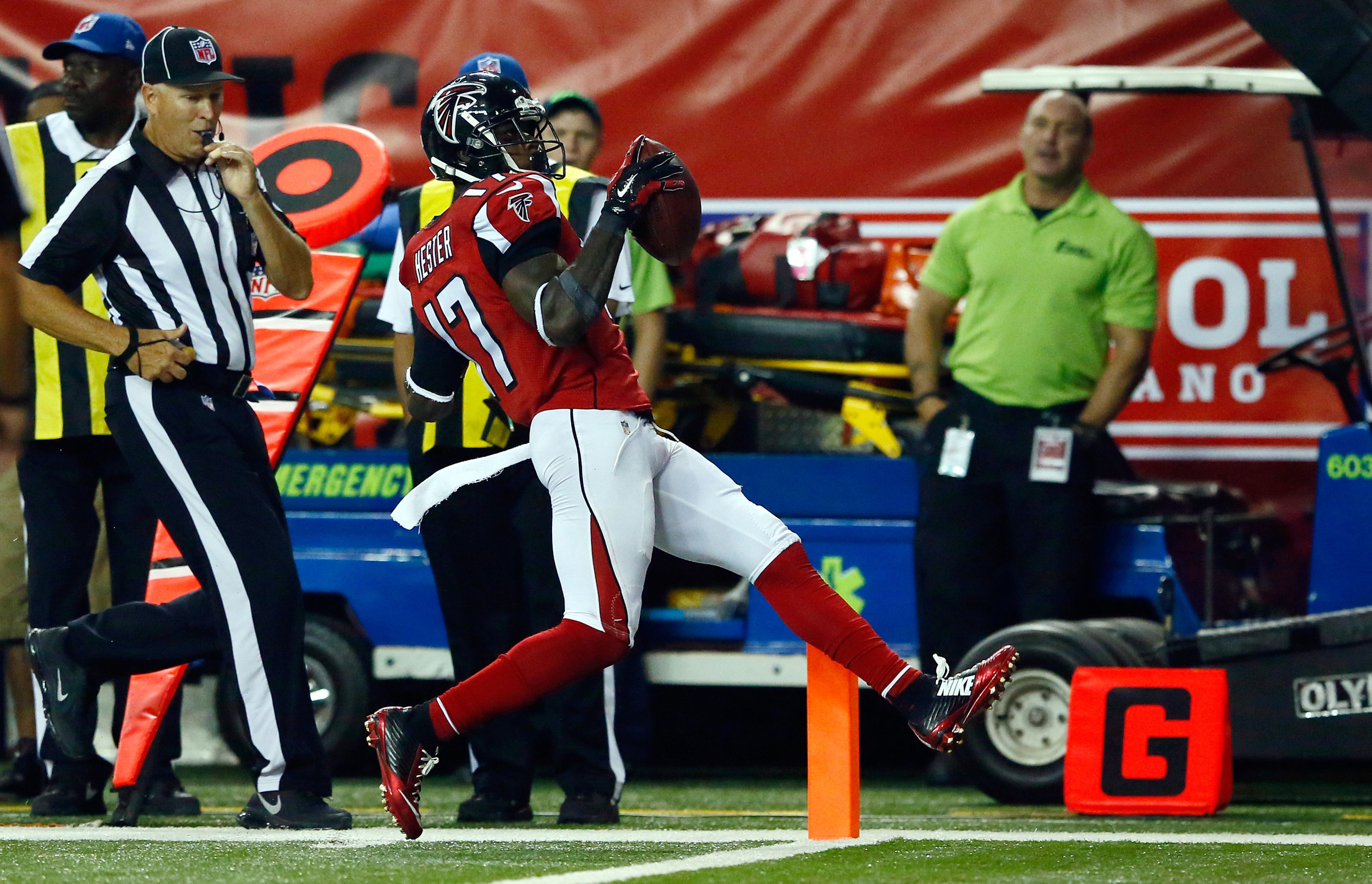Devin Hester's High Stepping, Record Breaking Punt Return In 9