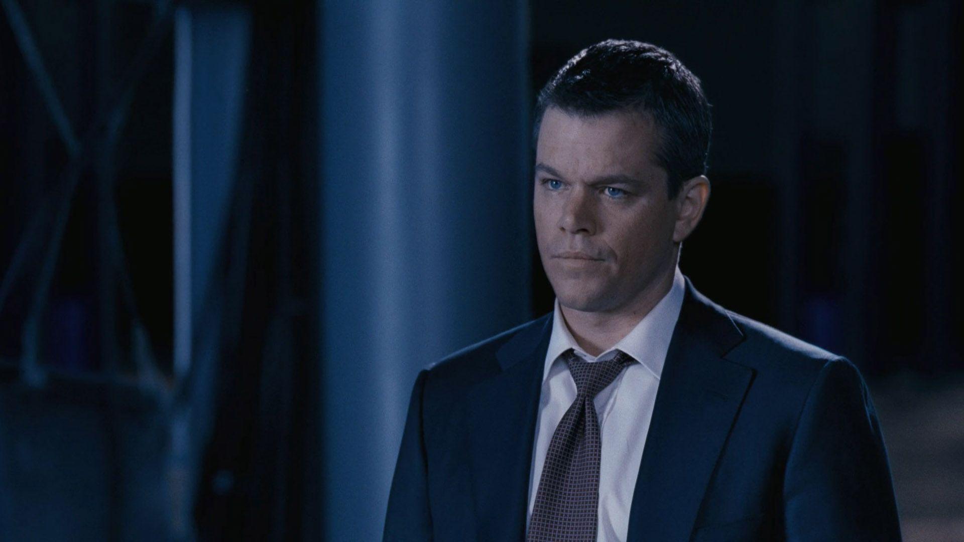 Matt Damon Cool And Stylish Full HD Wallpaper