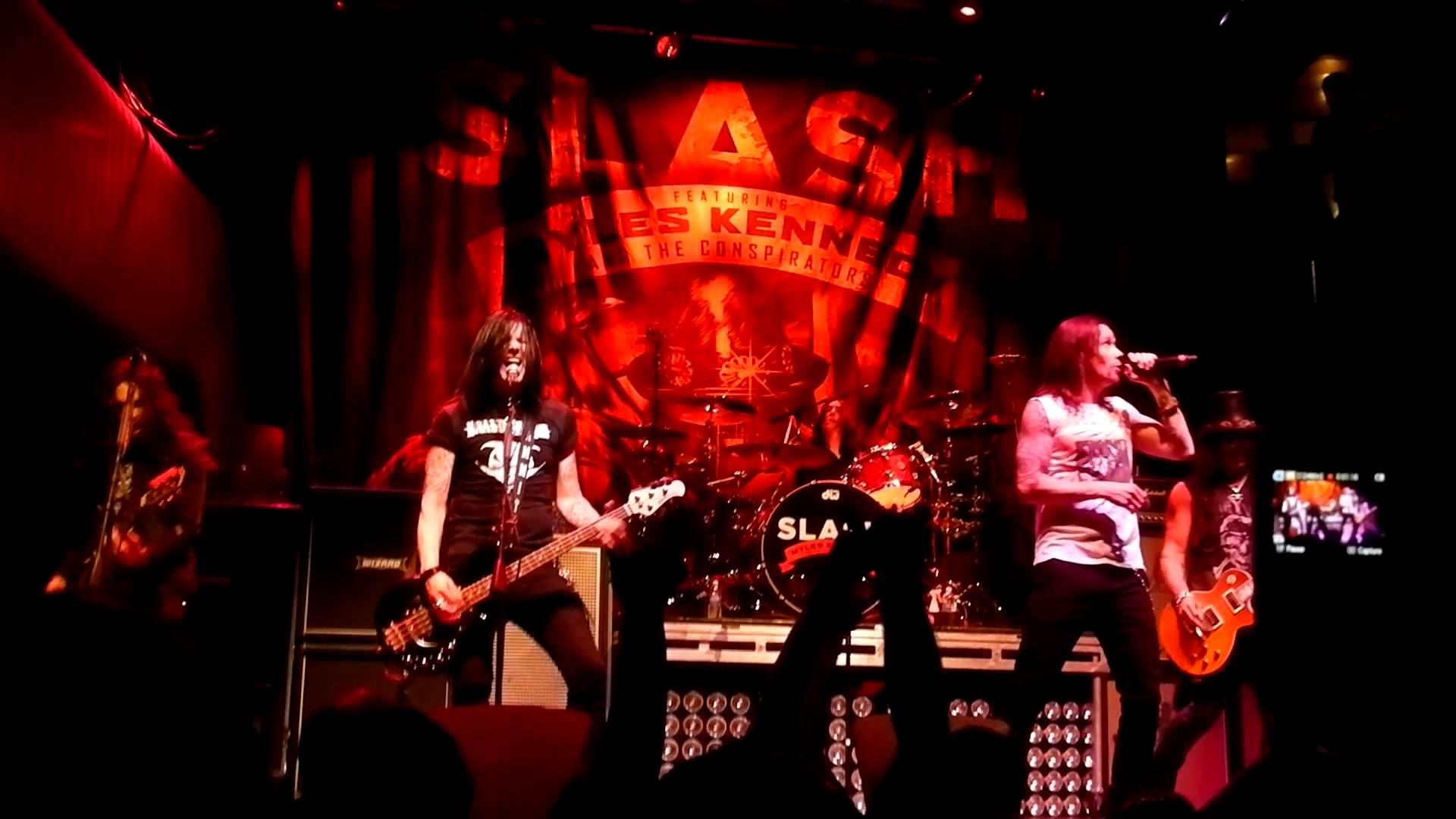 Slash & Myles Kennedy NEW First Time Live Apocalyptic Love @