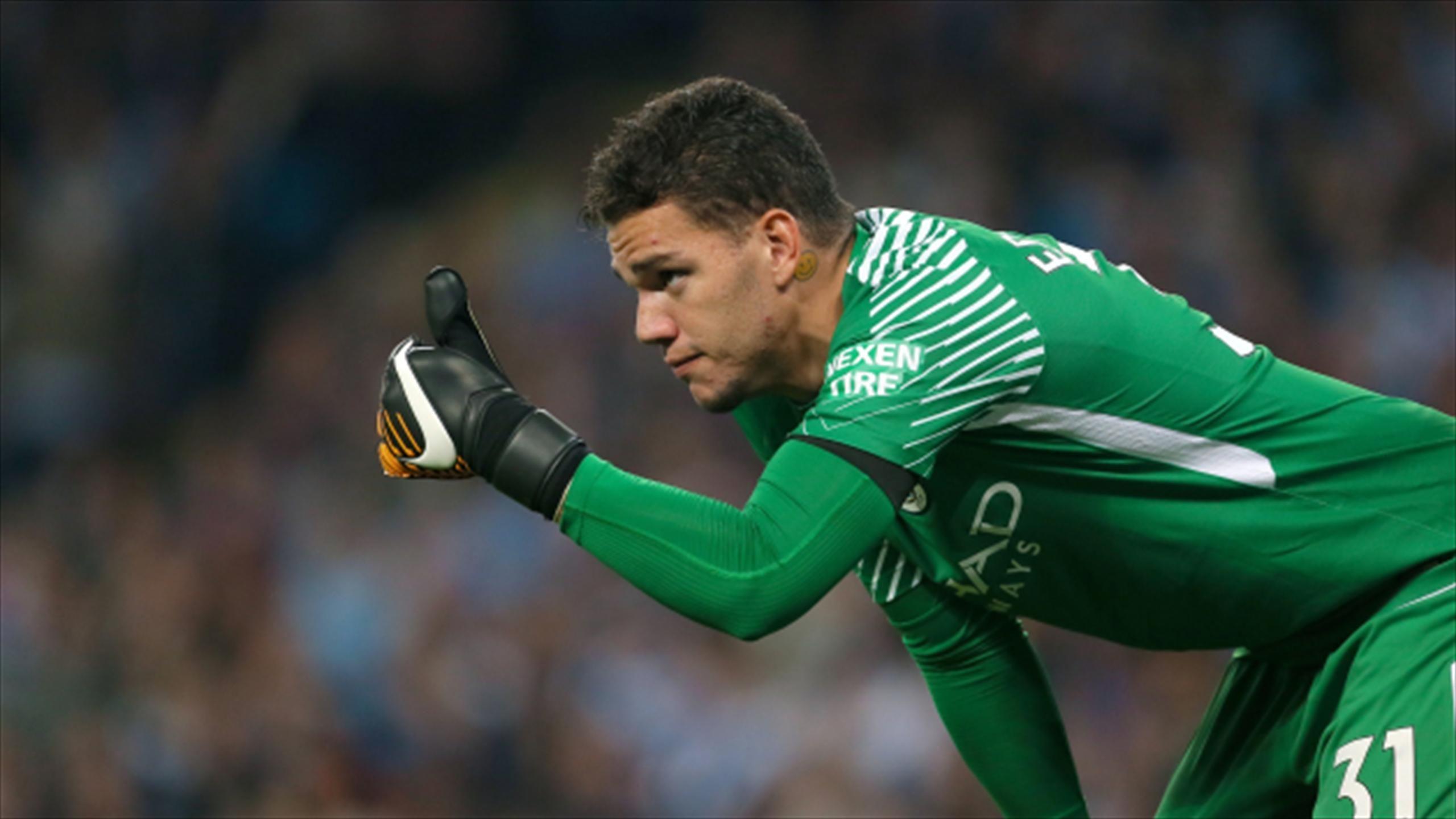 Ederson in contention after swift recovery