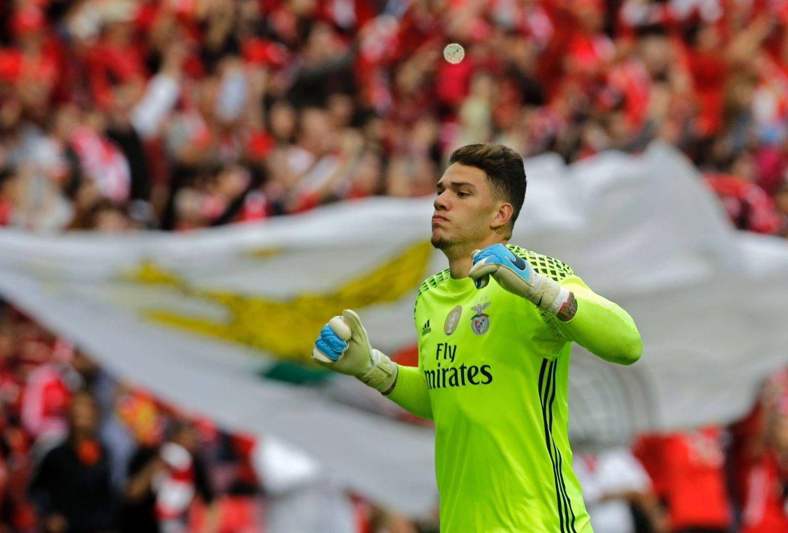 Manchester City complete Ederson signing as goalkeeper finally