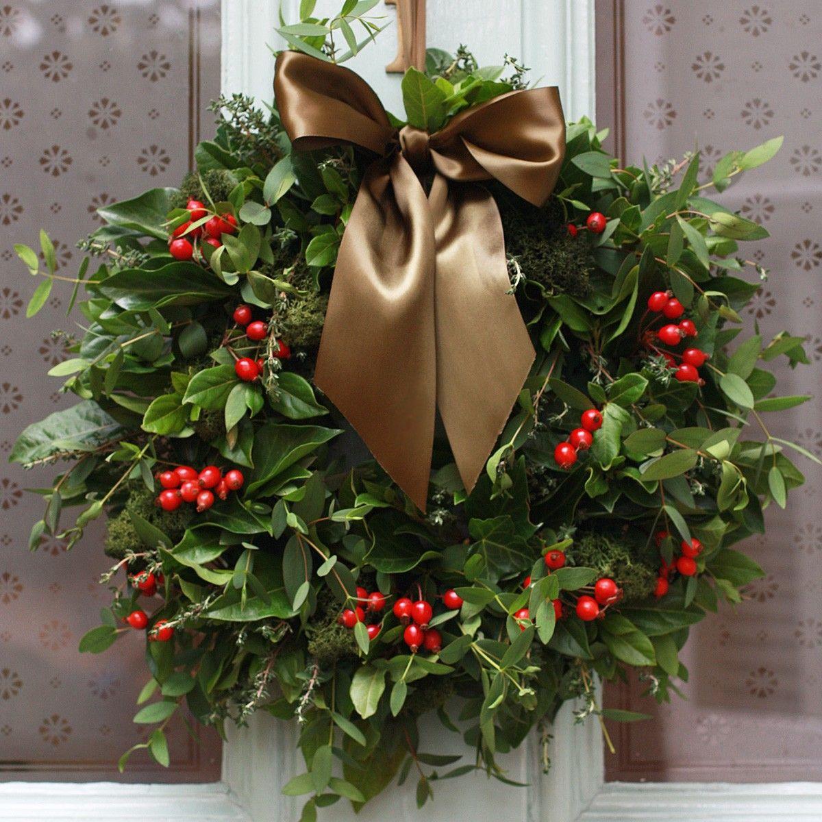 Beautiful Natural Christmas Wreath Composed Of Green Leaves