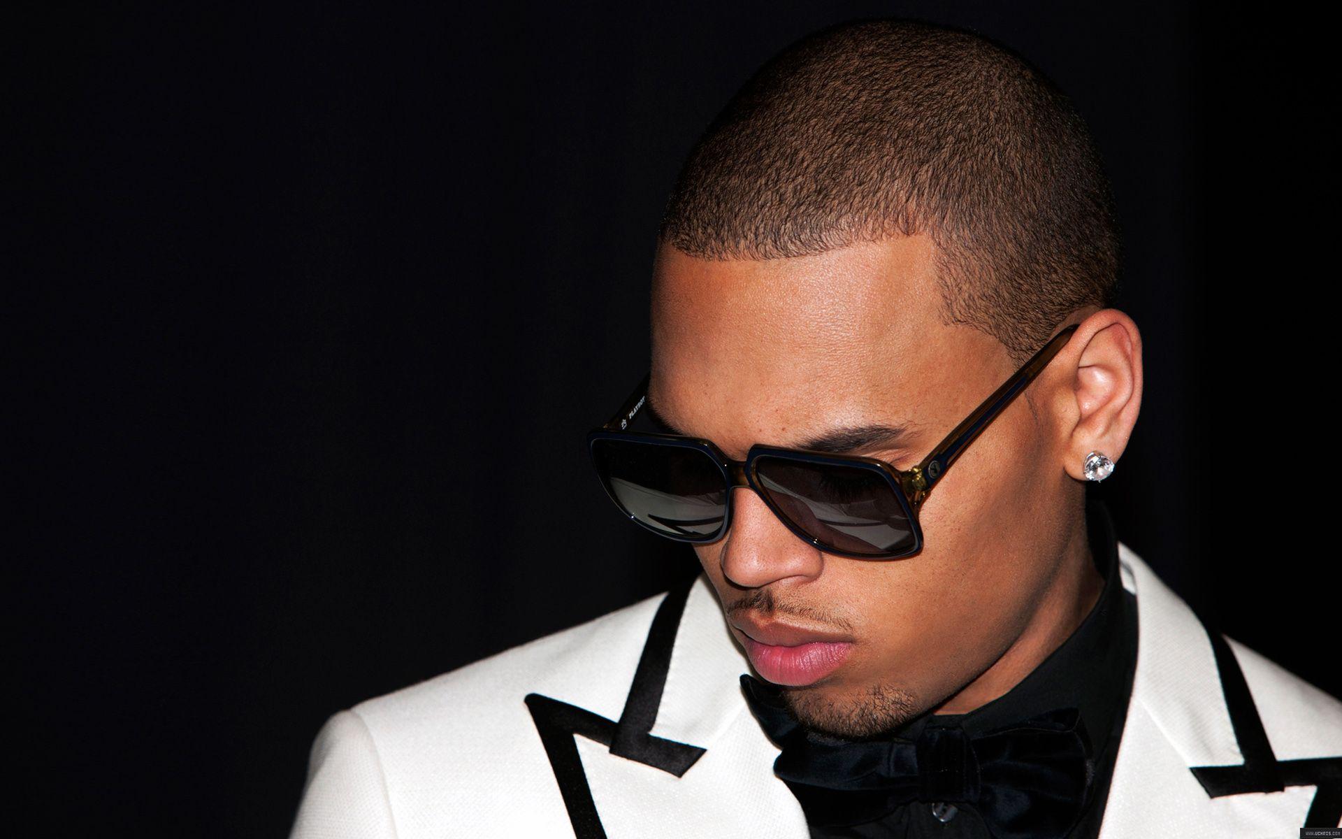 Chris Brown Full HD Wallpaper and Backgroundx1200