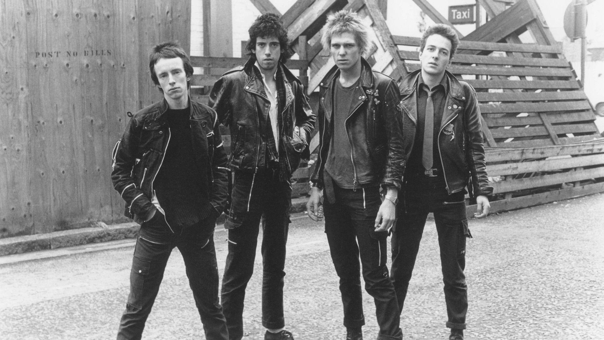 musicians keeping cool in leather jackets. Steve Hoffman
