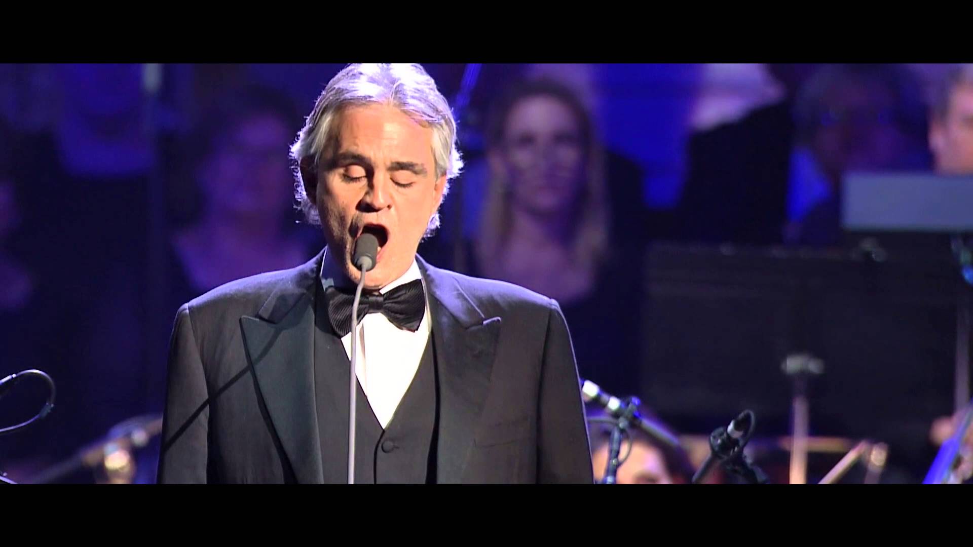 Andrea bocelli and tori kelly hallelujah