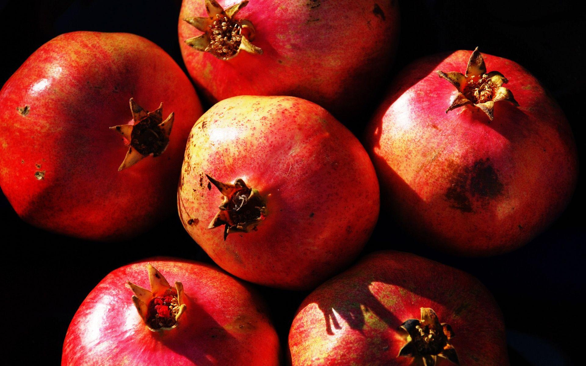 Pomegranate Wallpaper