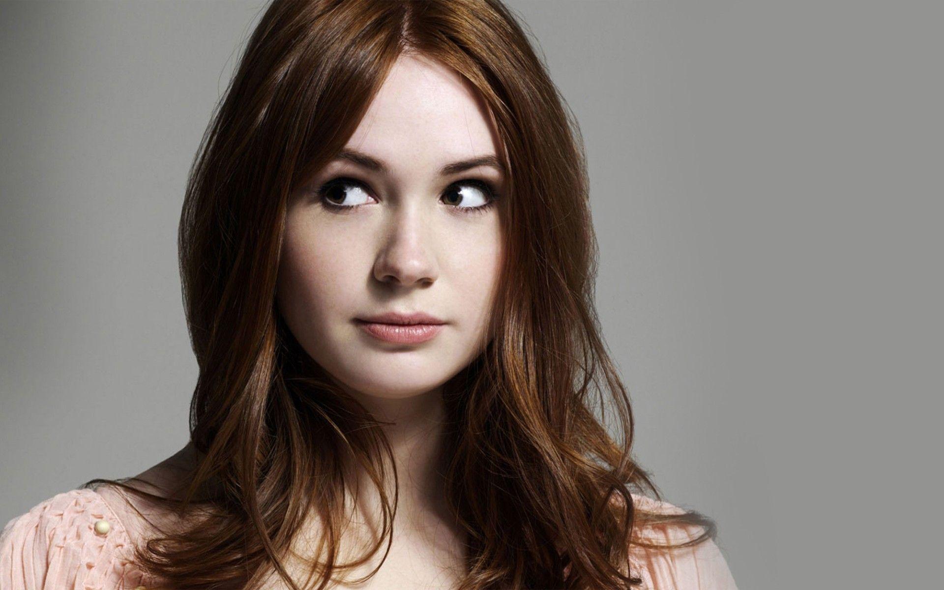 Karen Gillan 28740 1920x1200 px