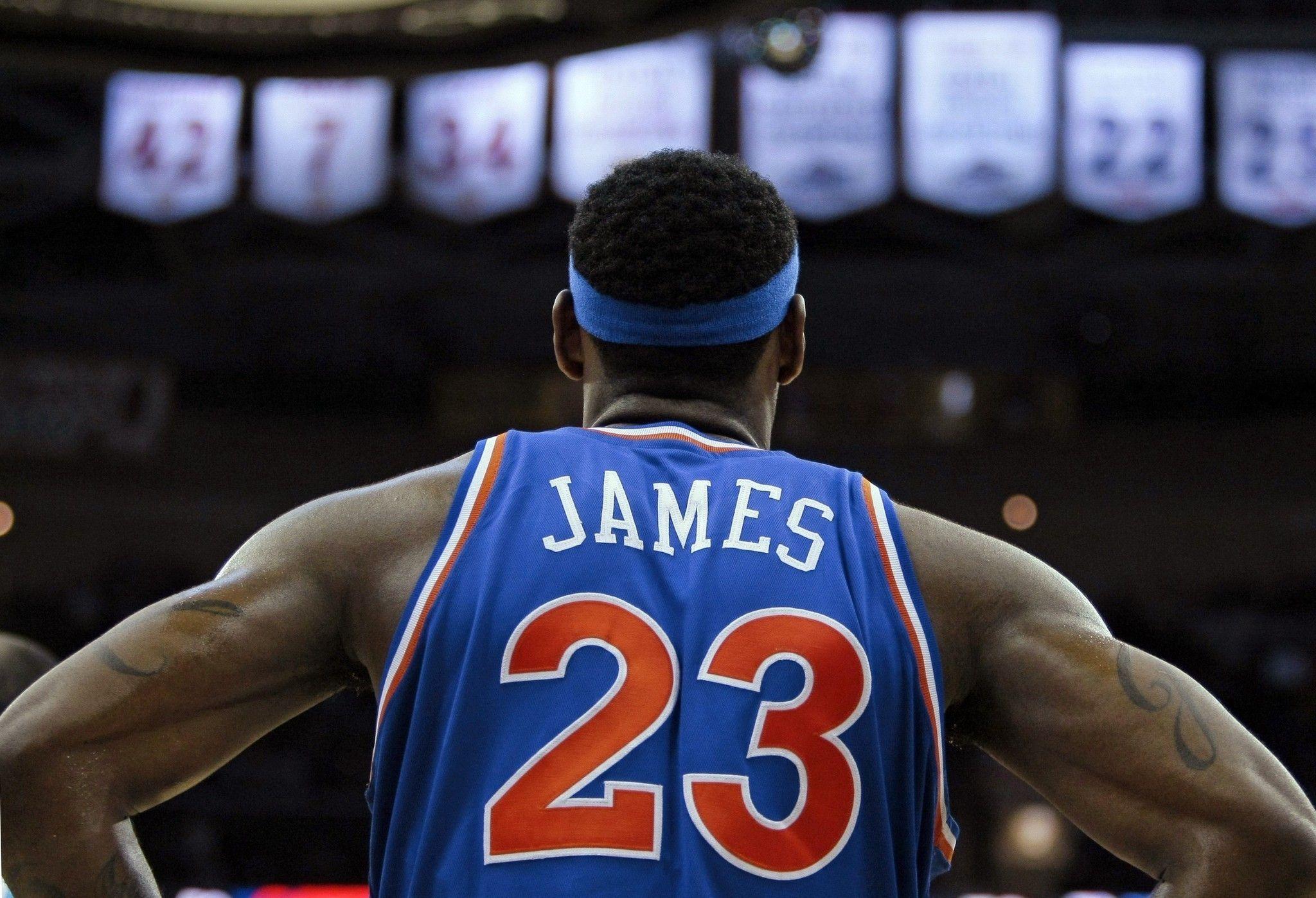 LeBron James says he'll switch back to No. 23 with Cleveland