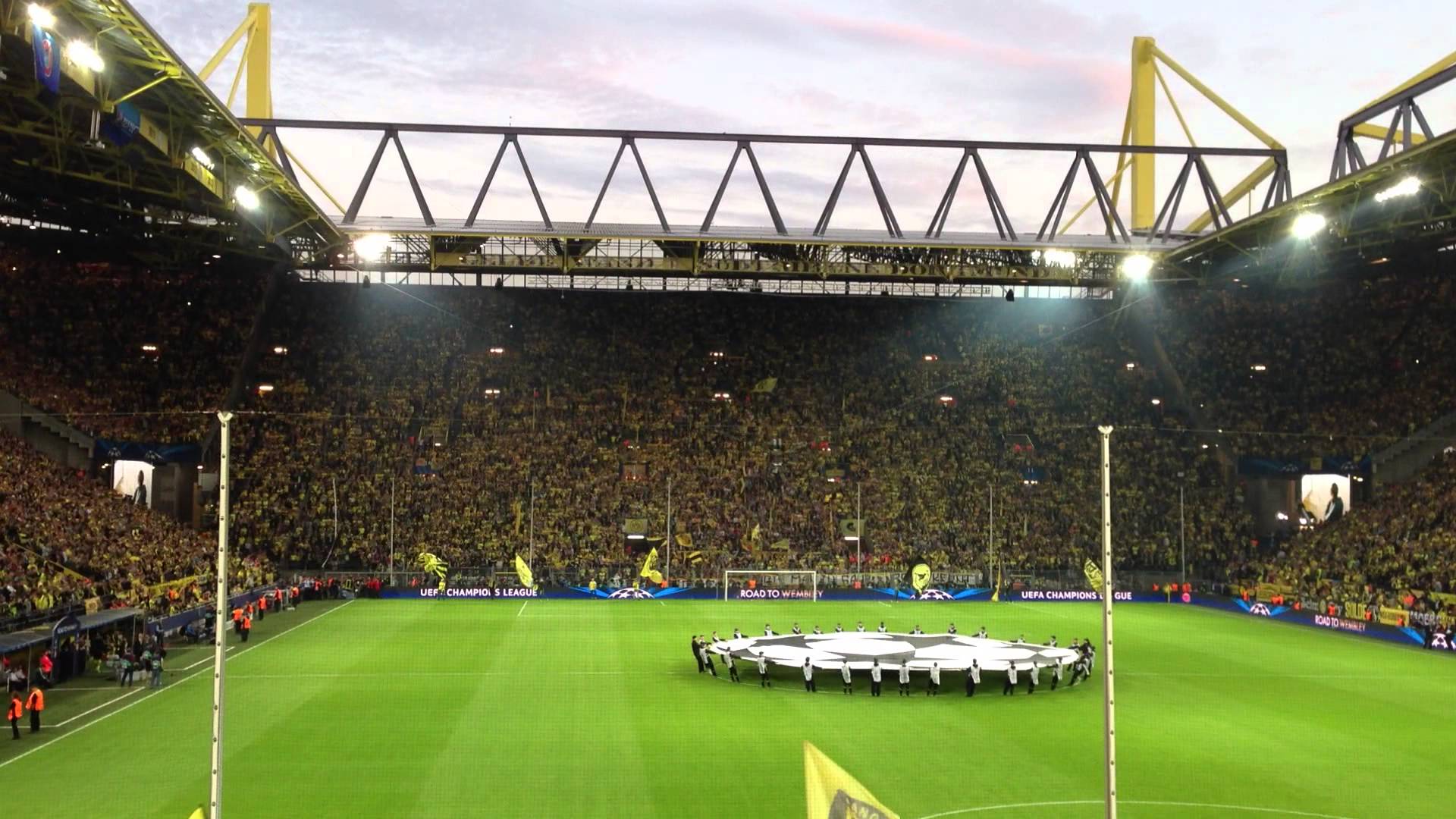 Signal Iduna Park Dortmund Song UEFA Champions League