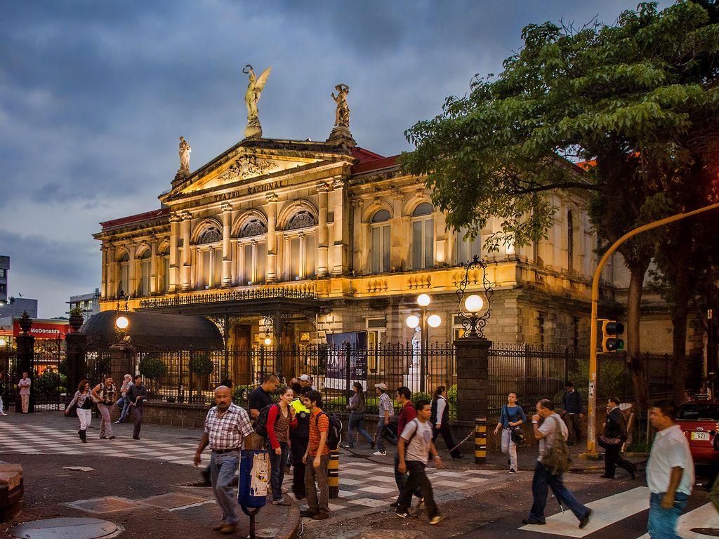 Teatro Nacional de Costa Rica. San Jose, Costa Rica en.wiki