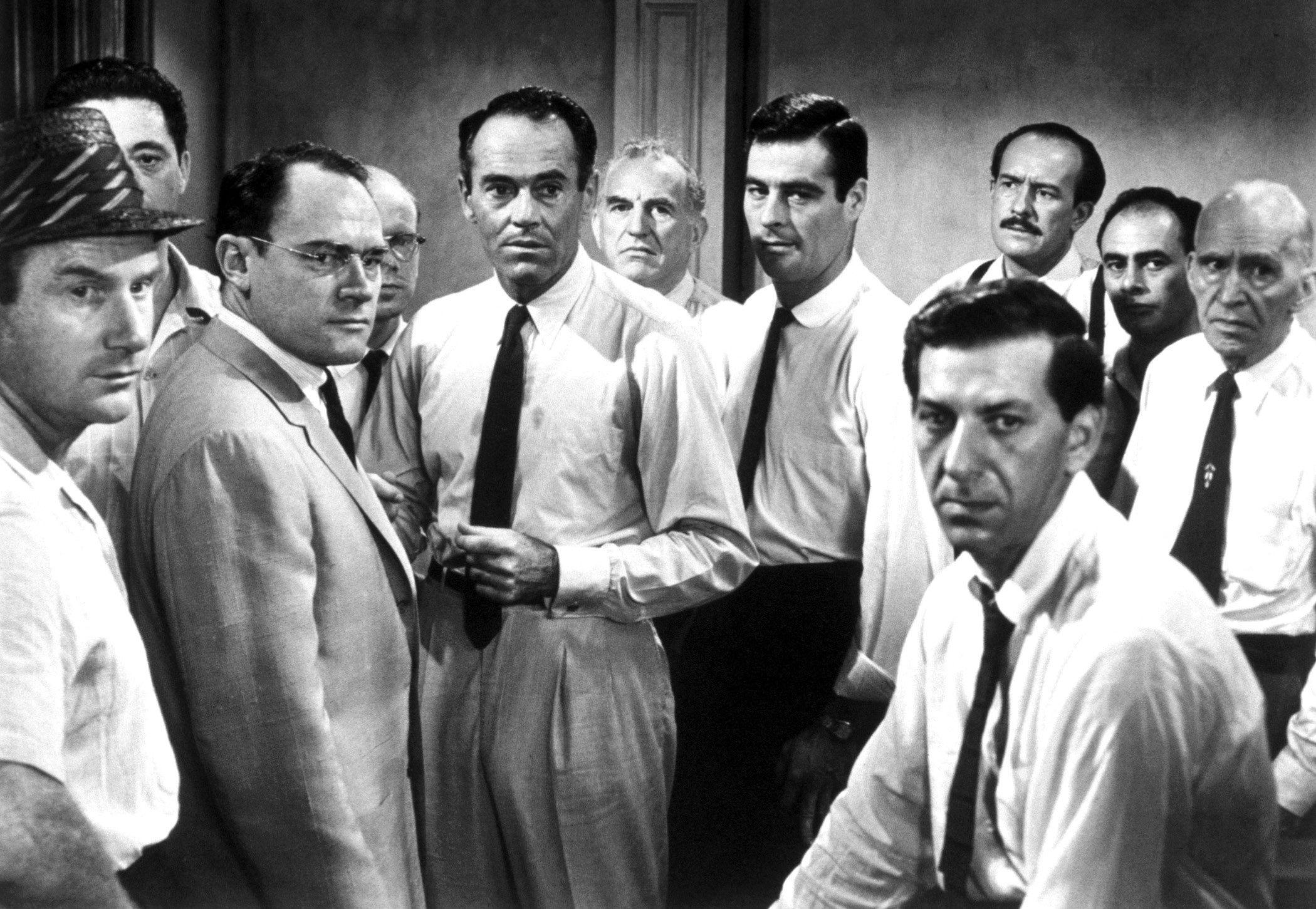 2100x1451px 960.74 KB 12 Angry Men