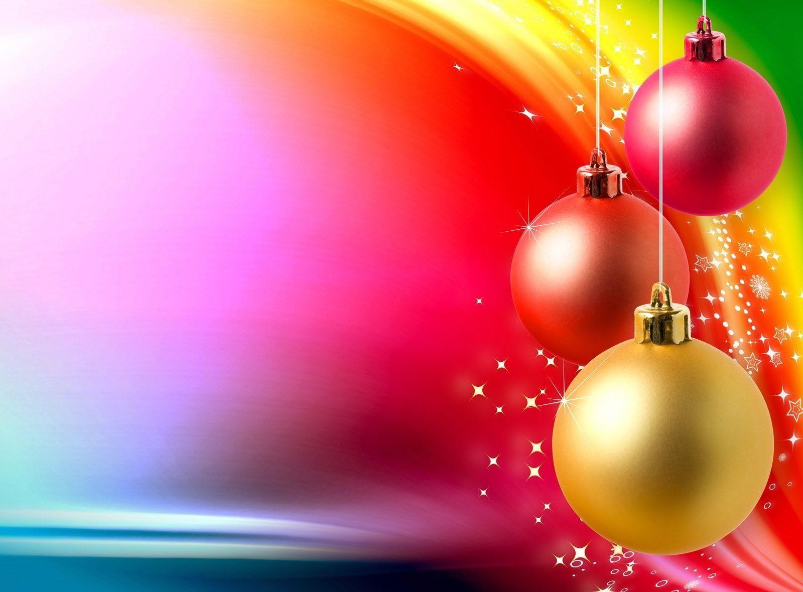 Christmas Wallpaper Colorful: Colorful baubles in the sparkly