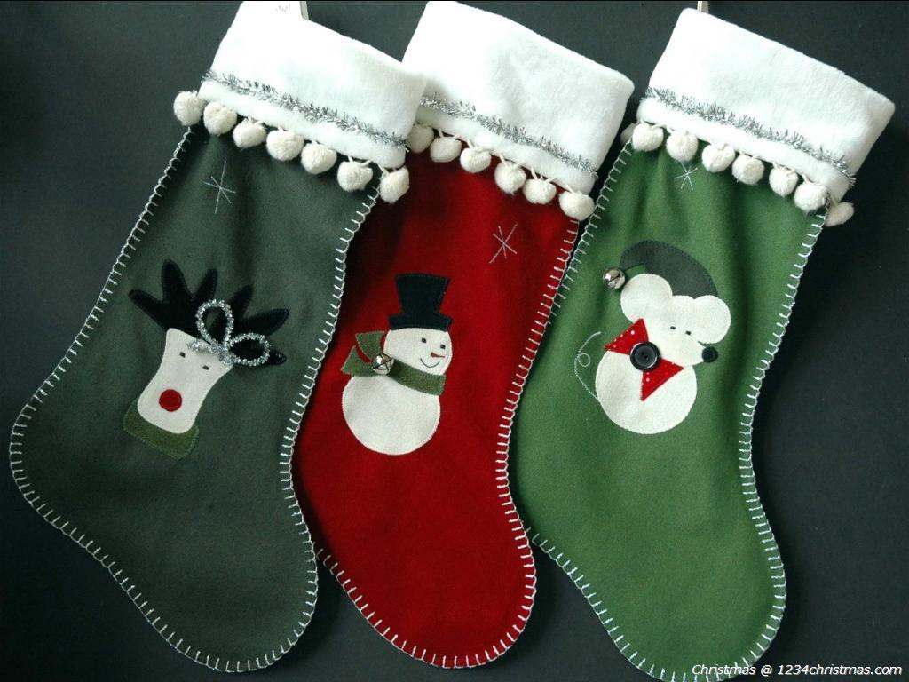 Christmas Stockings Wallpaper for FREE Download